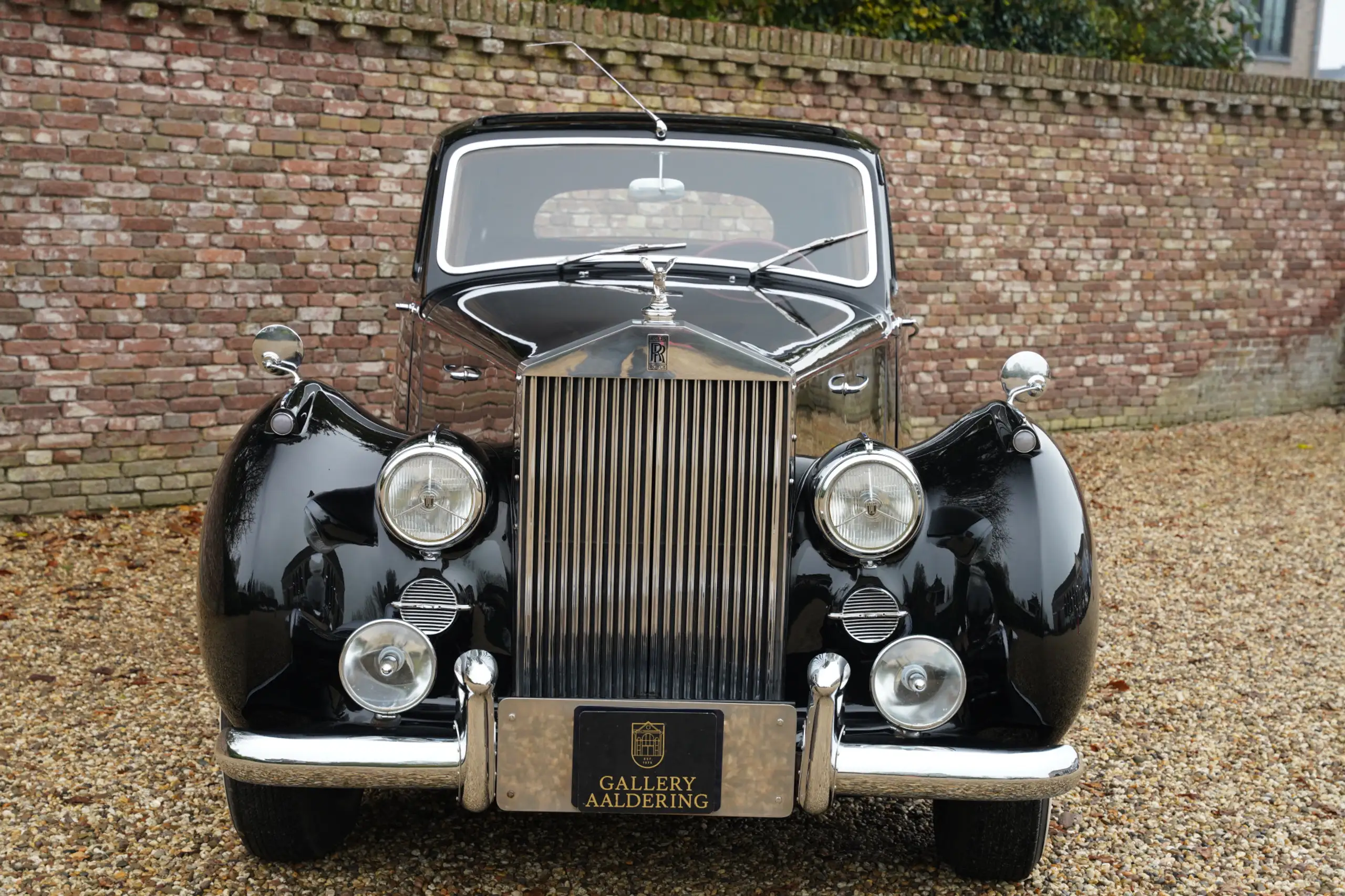 Rolls-Royce - Silver Dawn