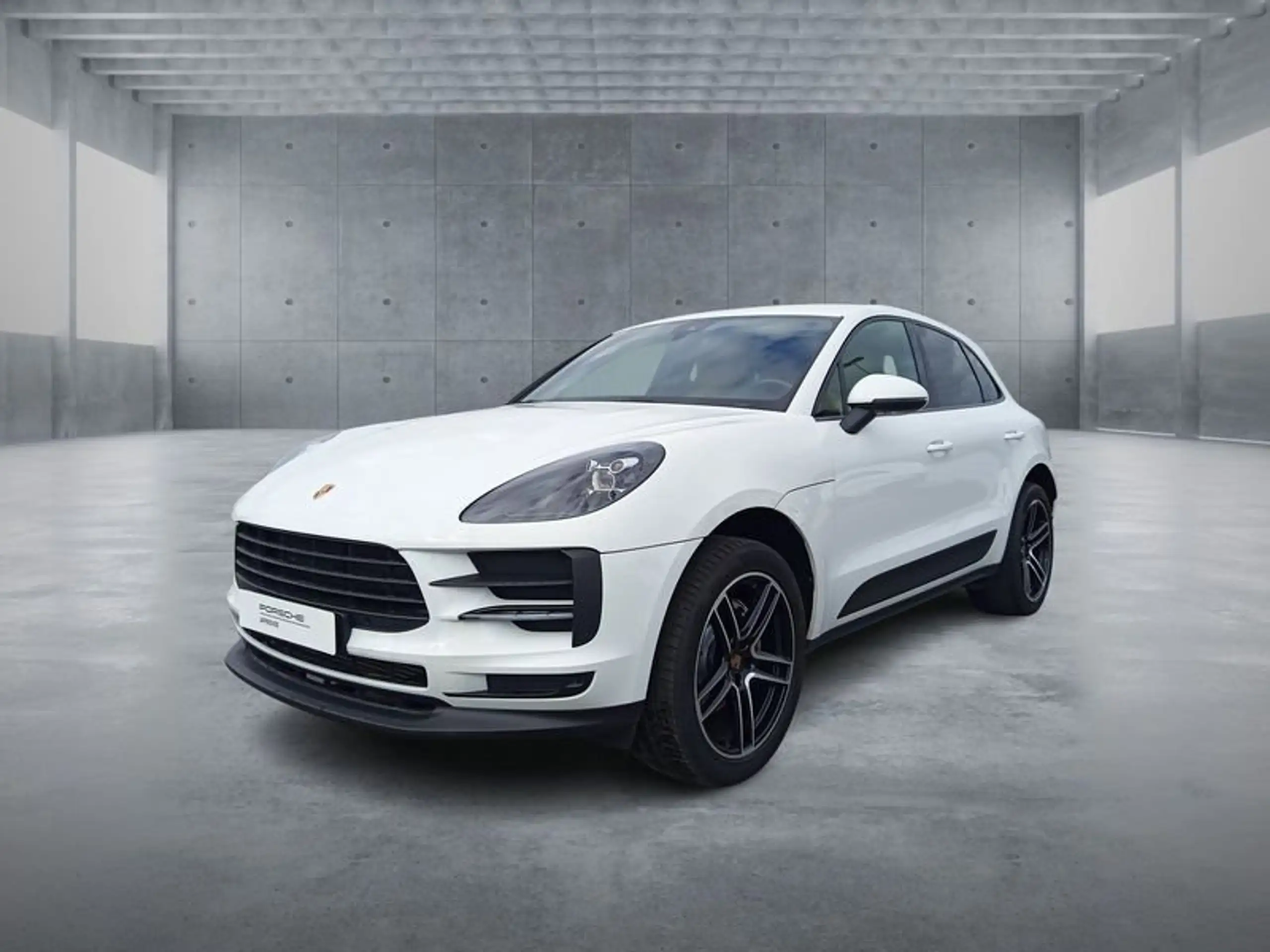 Porsche - Macan