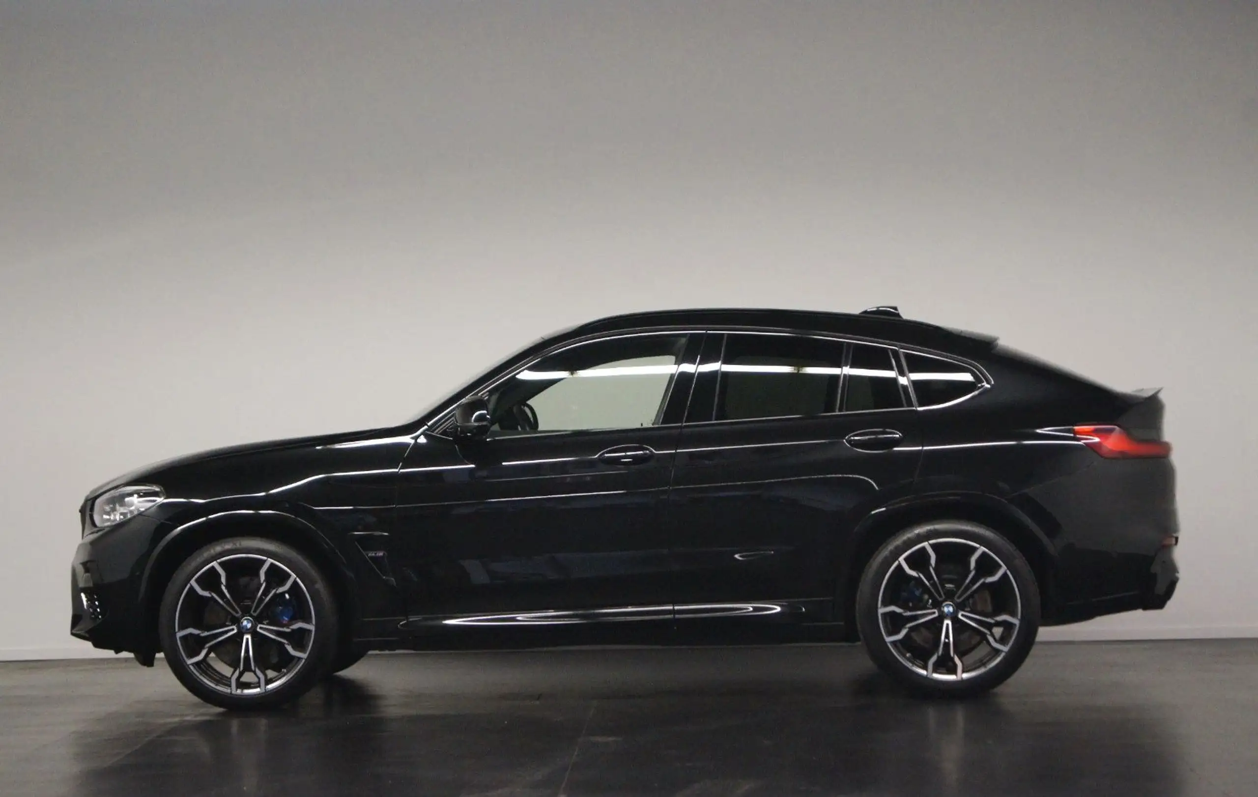 BMW - X4 M