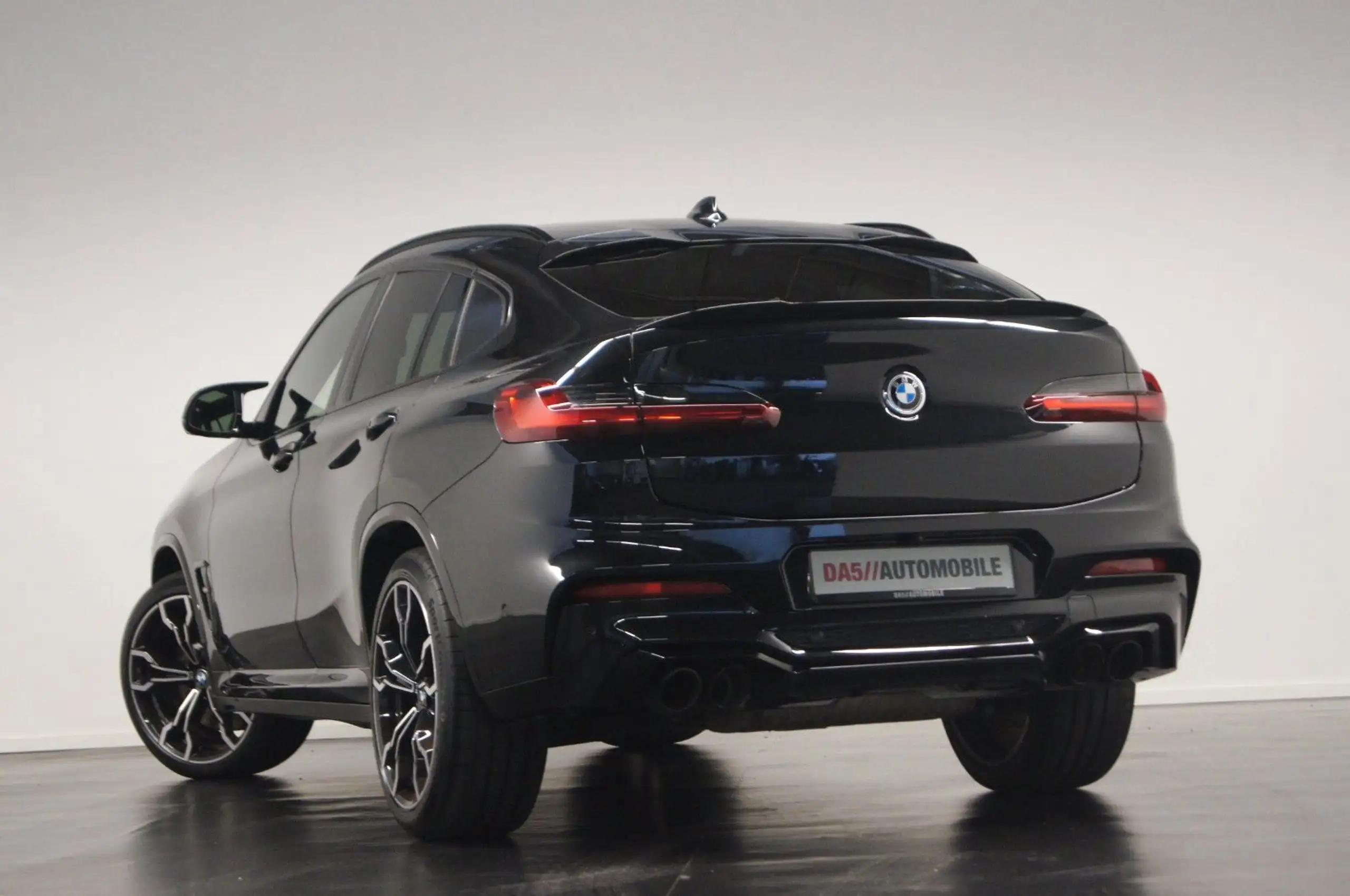 BMW - X4 M