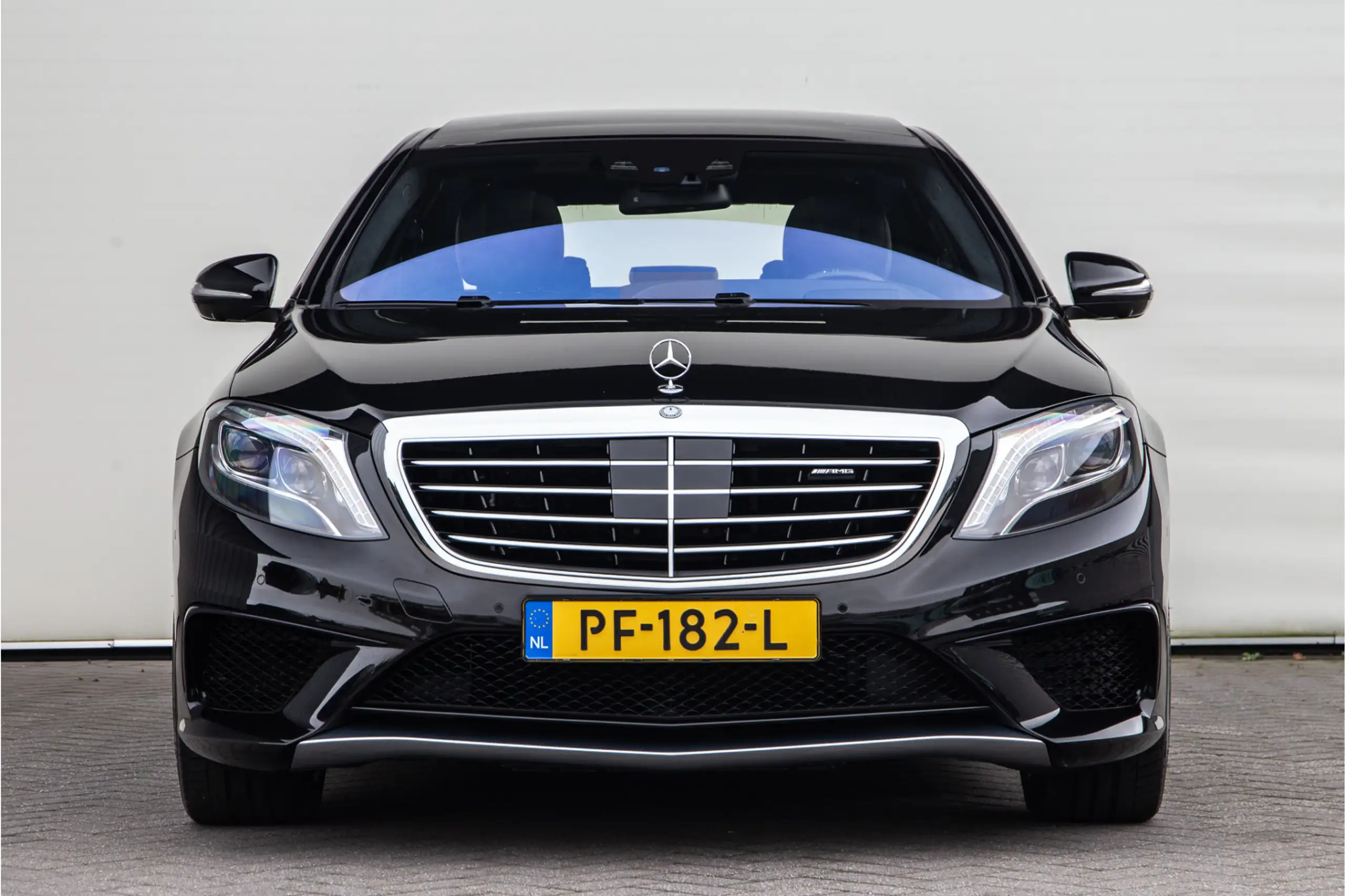 Mercedes-Benz - S 63 AMG