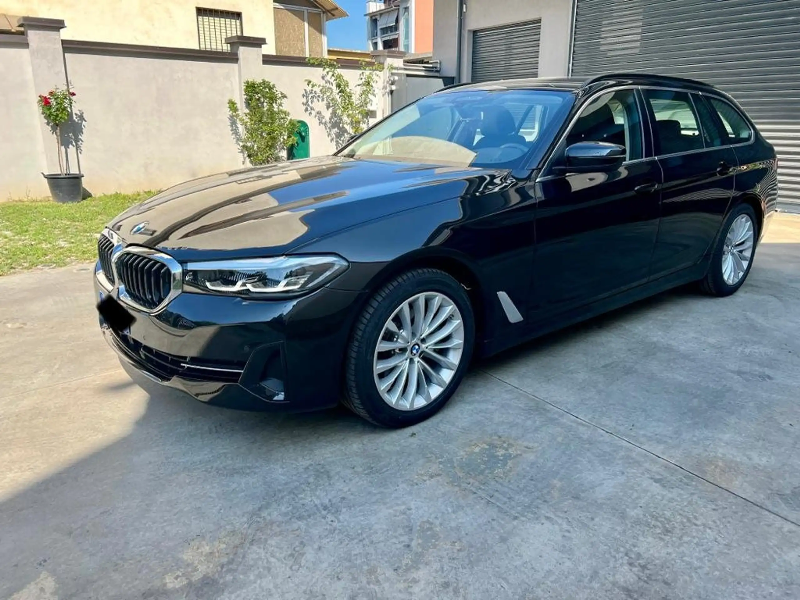 BMW - 520