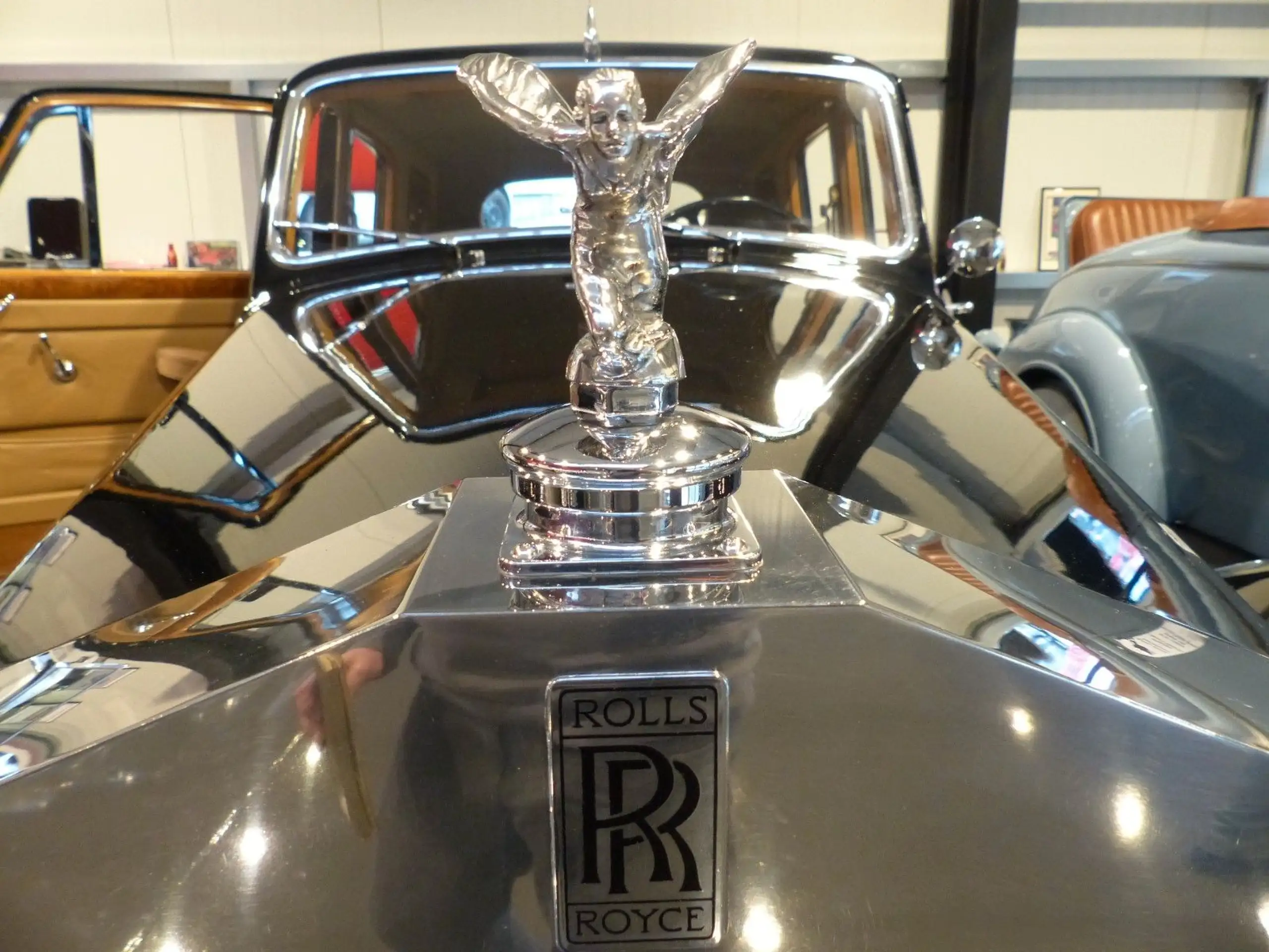 Rolls-Royce - Silver Dawn