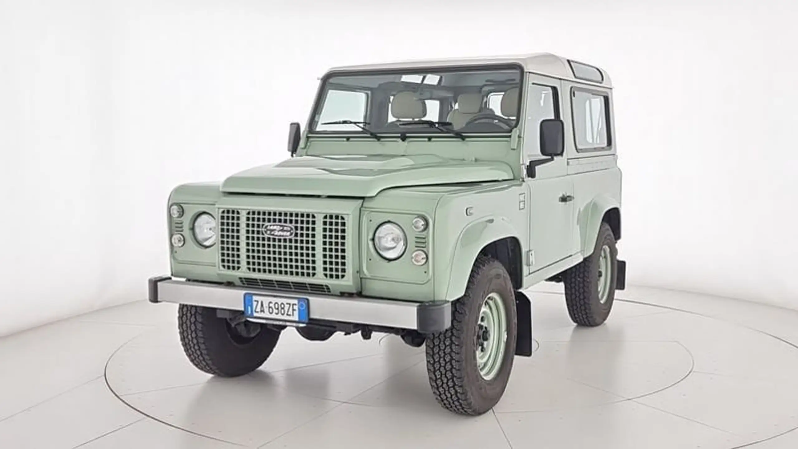 Land Rover Defender 2015