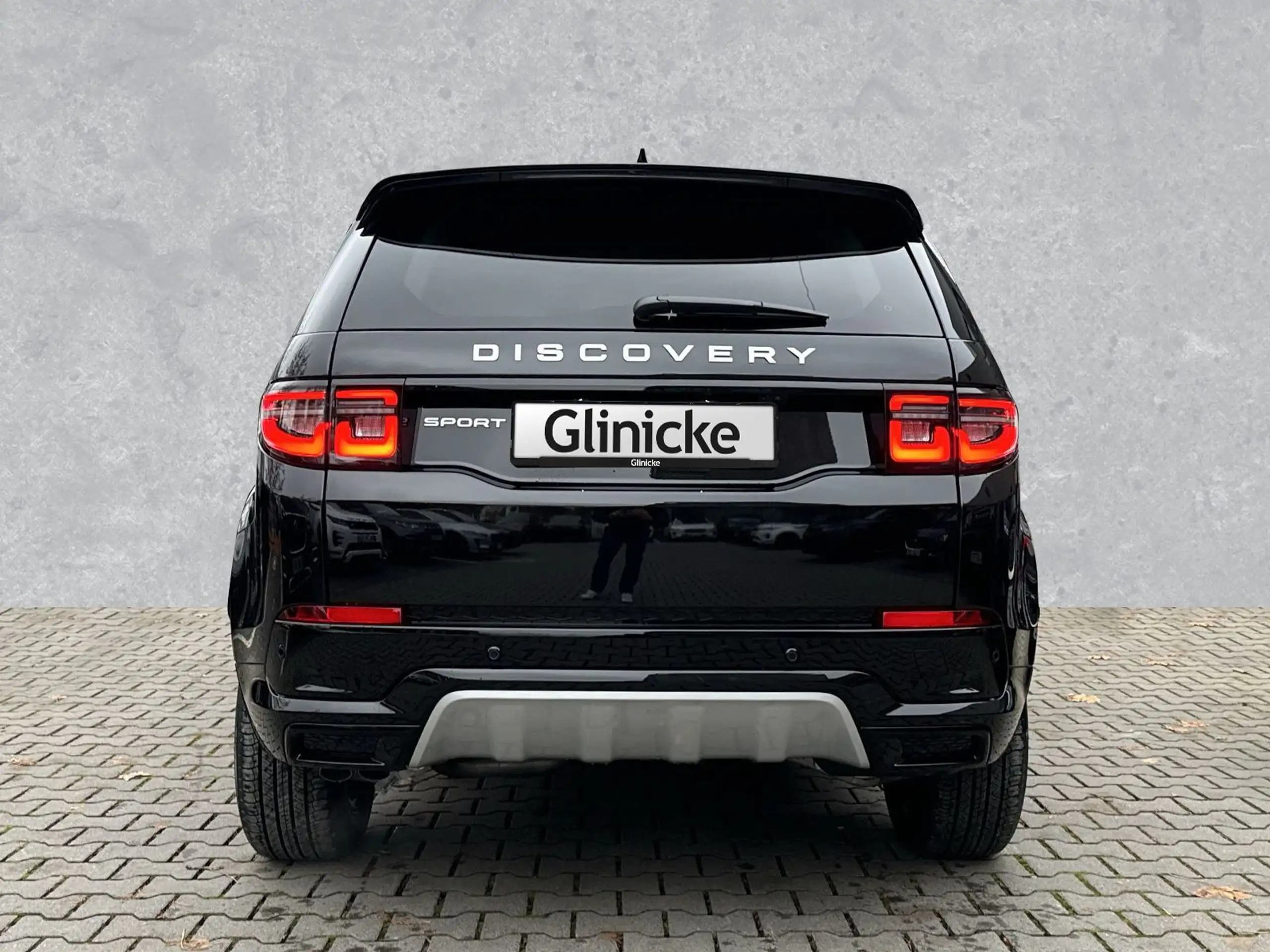 Land Rover - Discovery Sport