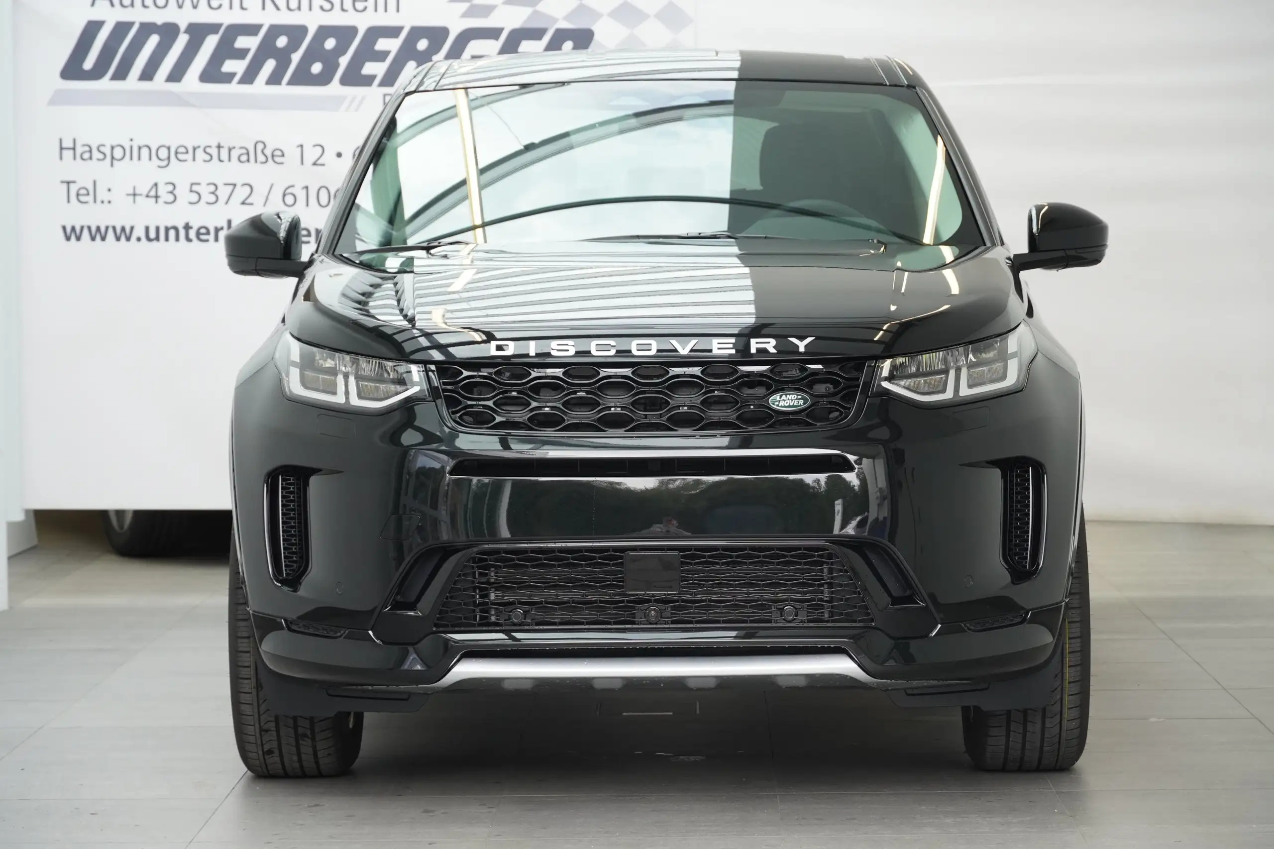 Land Rover - Discovery Sport