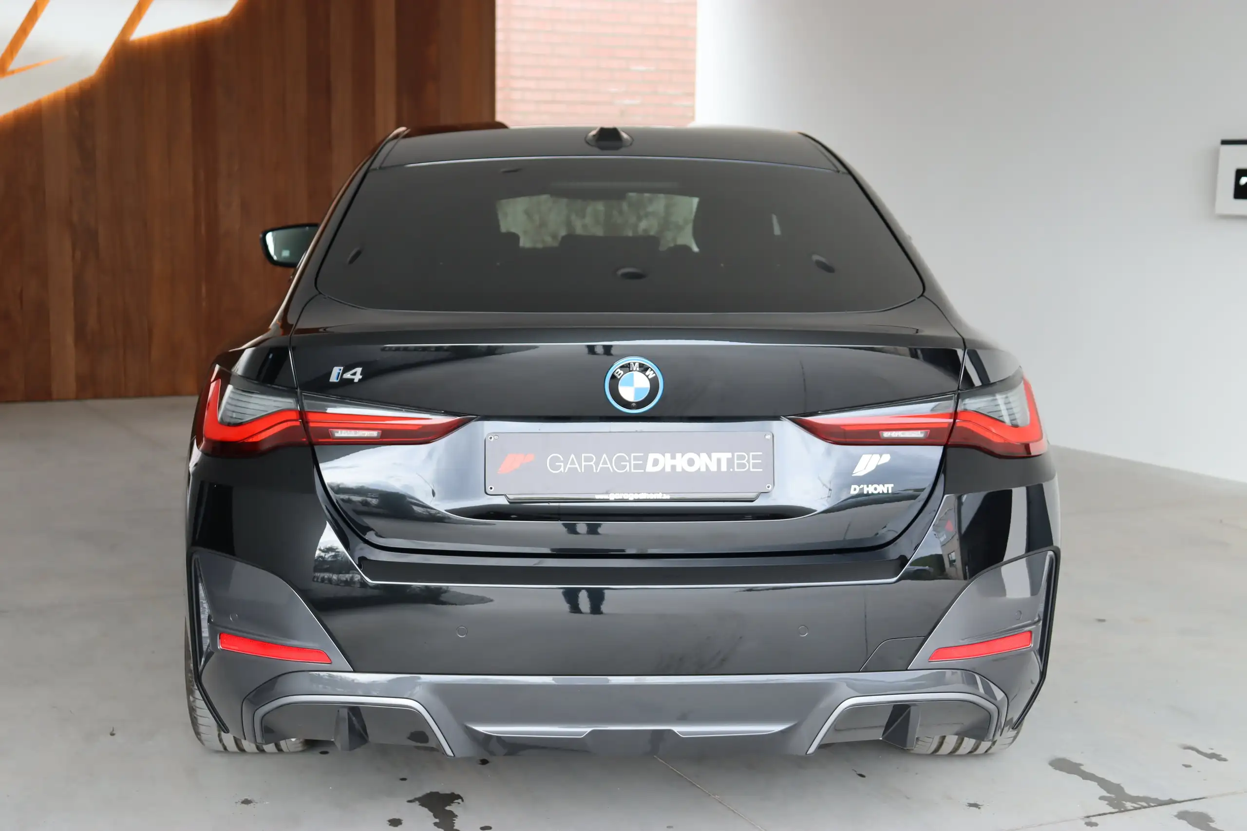 BMW - i4