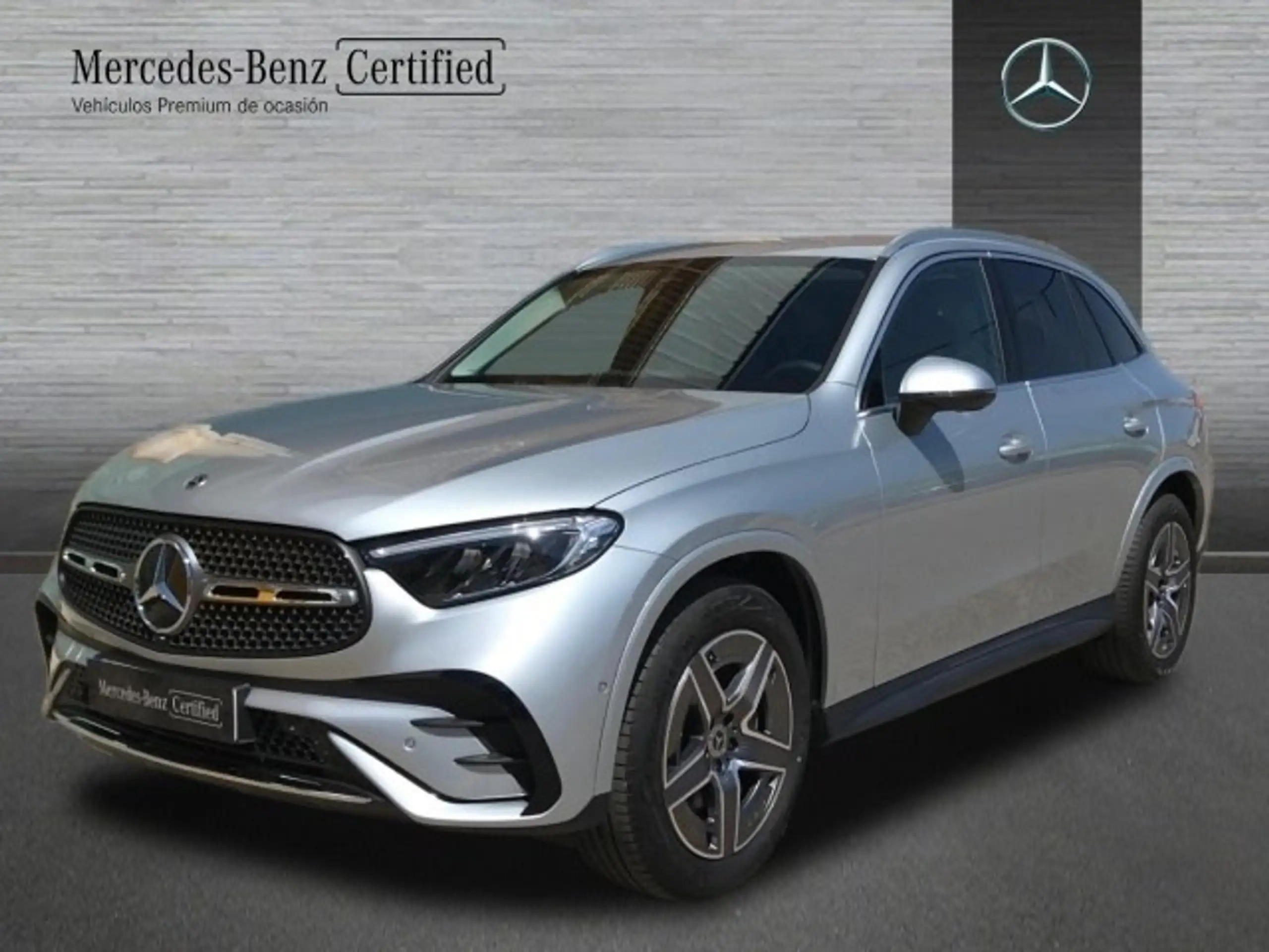 Mercedes-Benz - GLC 220