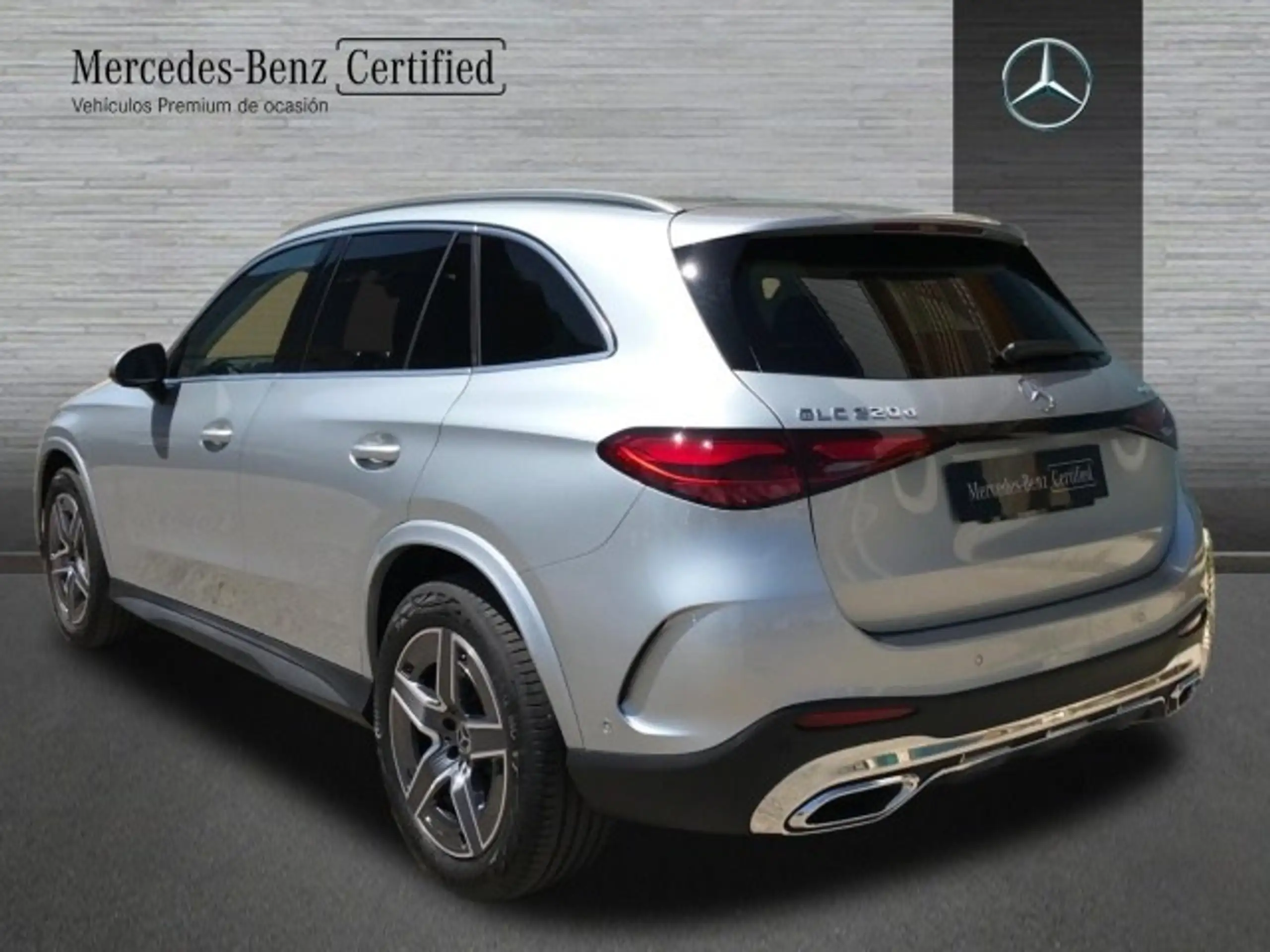 Mercedes-Benz - GLC 220