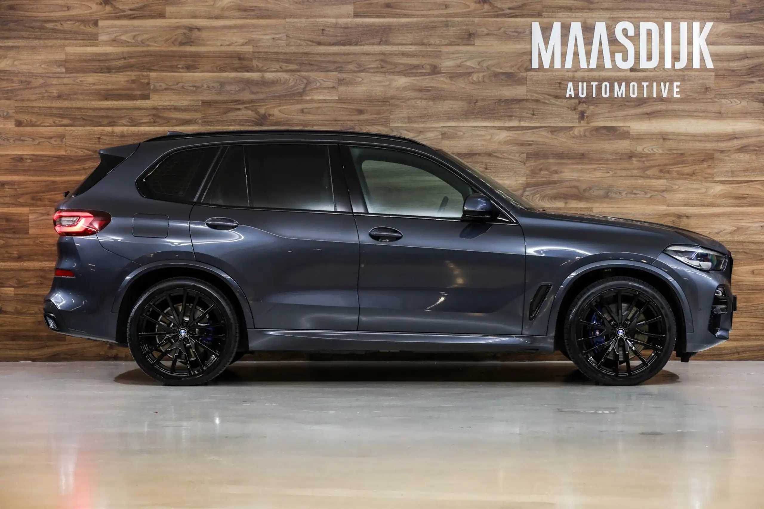 BMW - X5