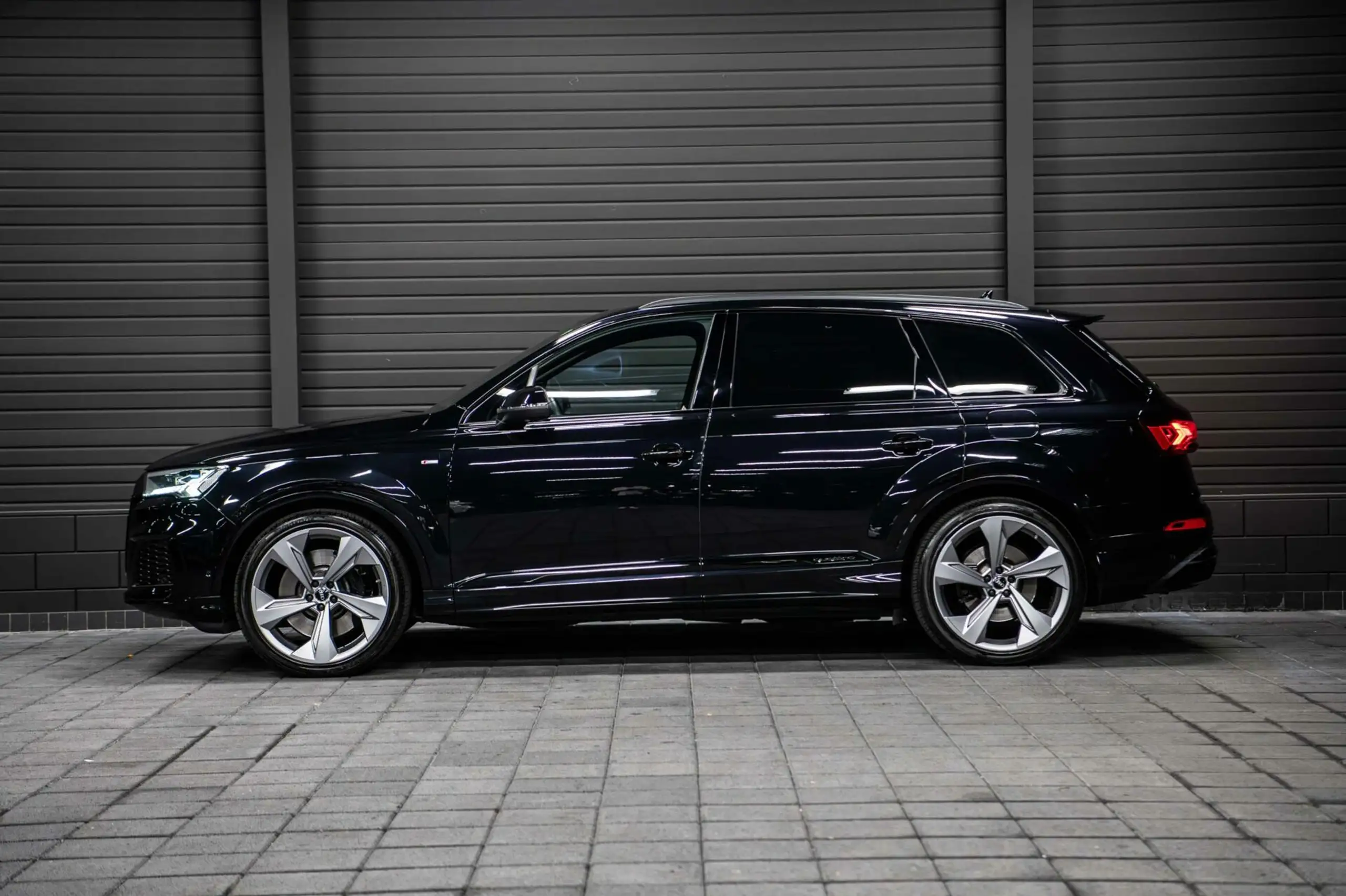 Audi - Q7