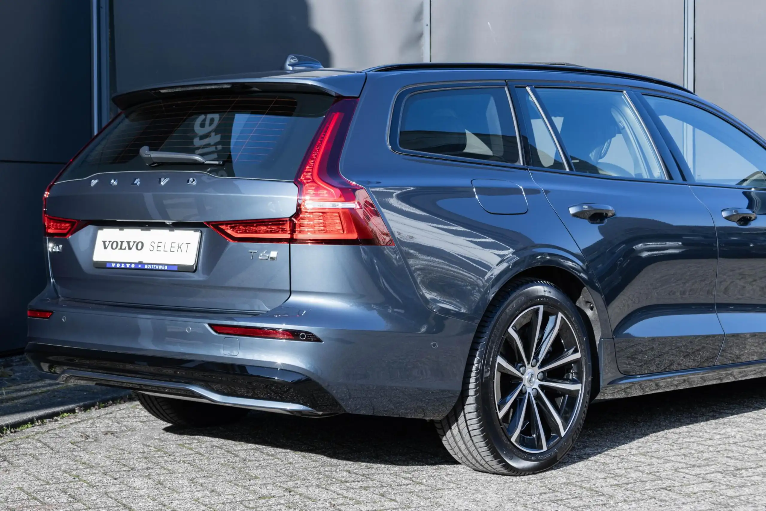 Volvo - V60