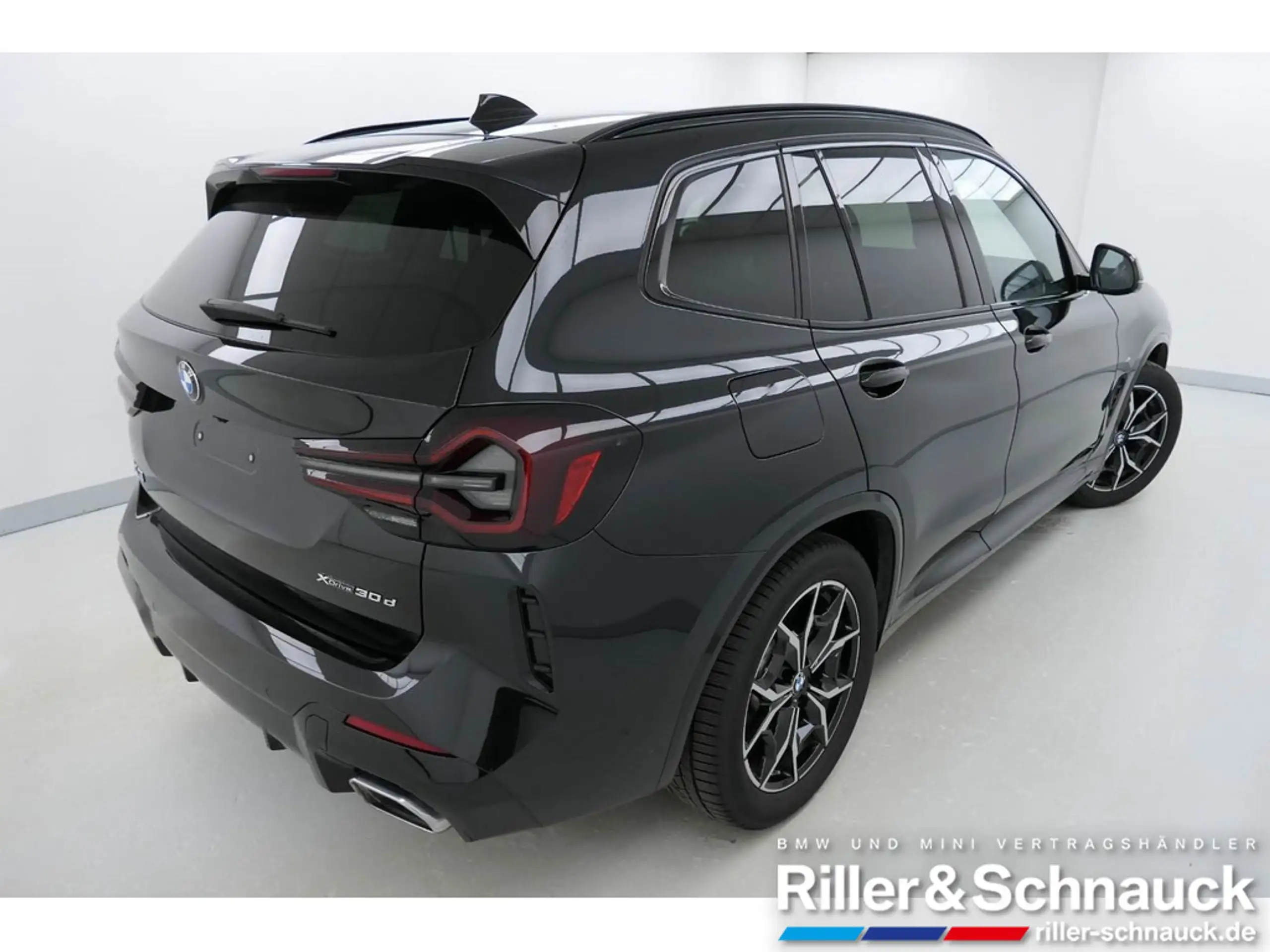 BMW - X3