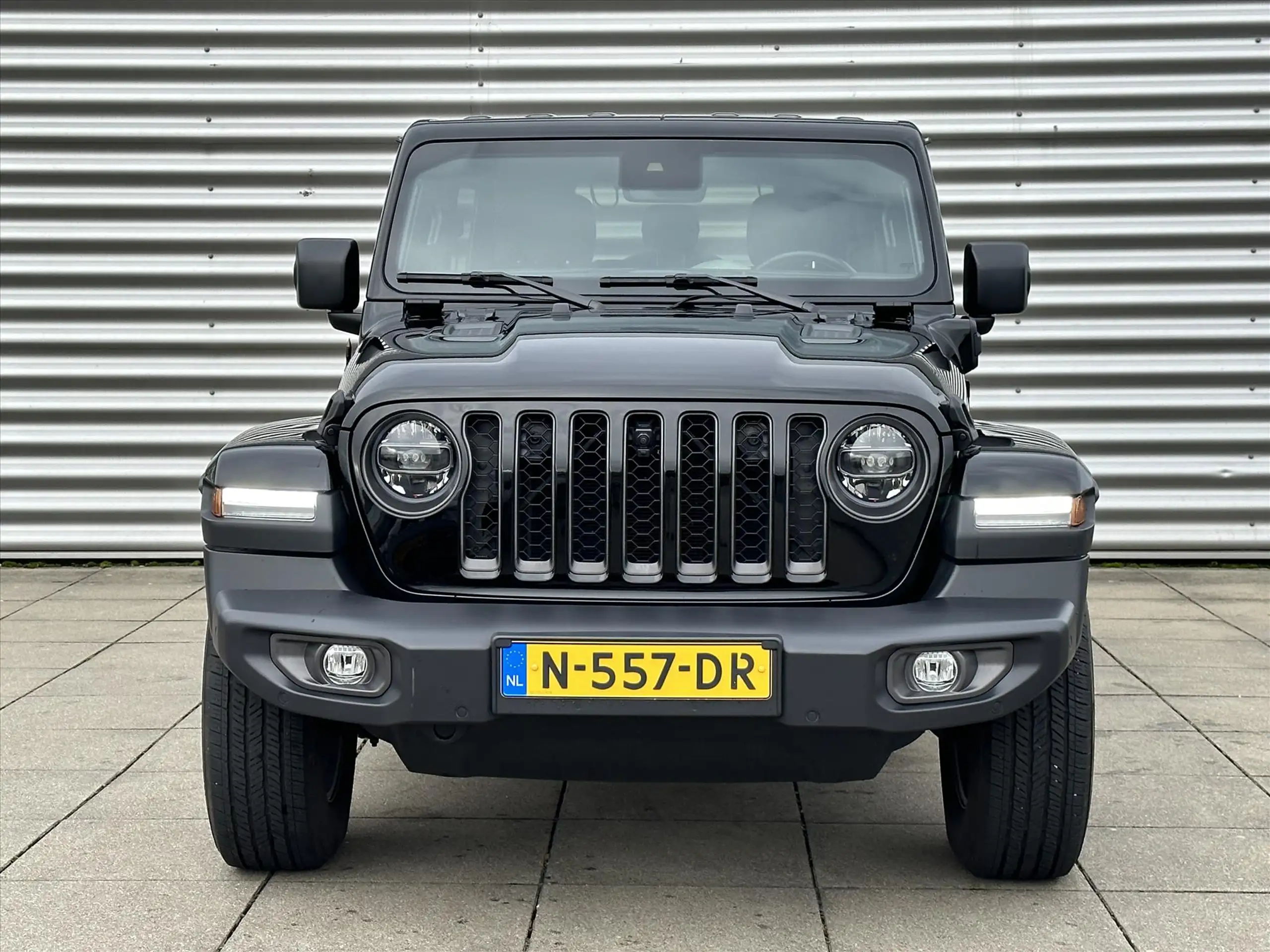 Jeep - Wrangler