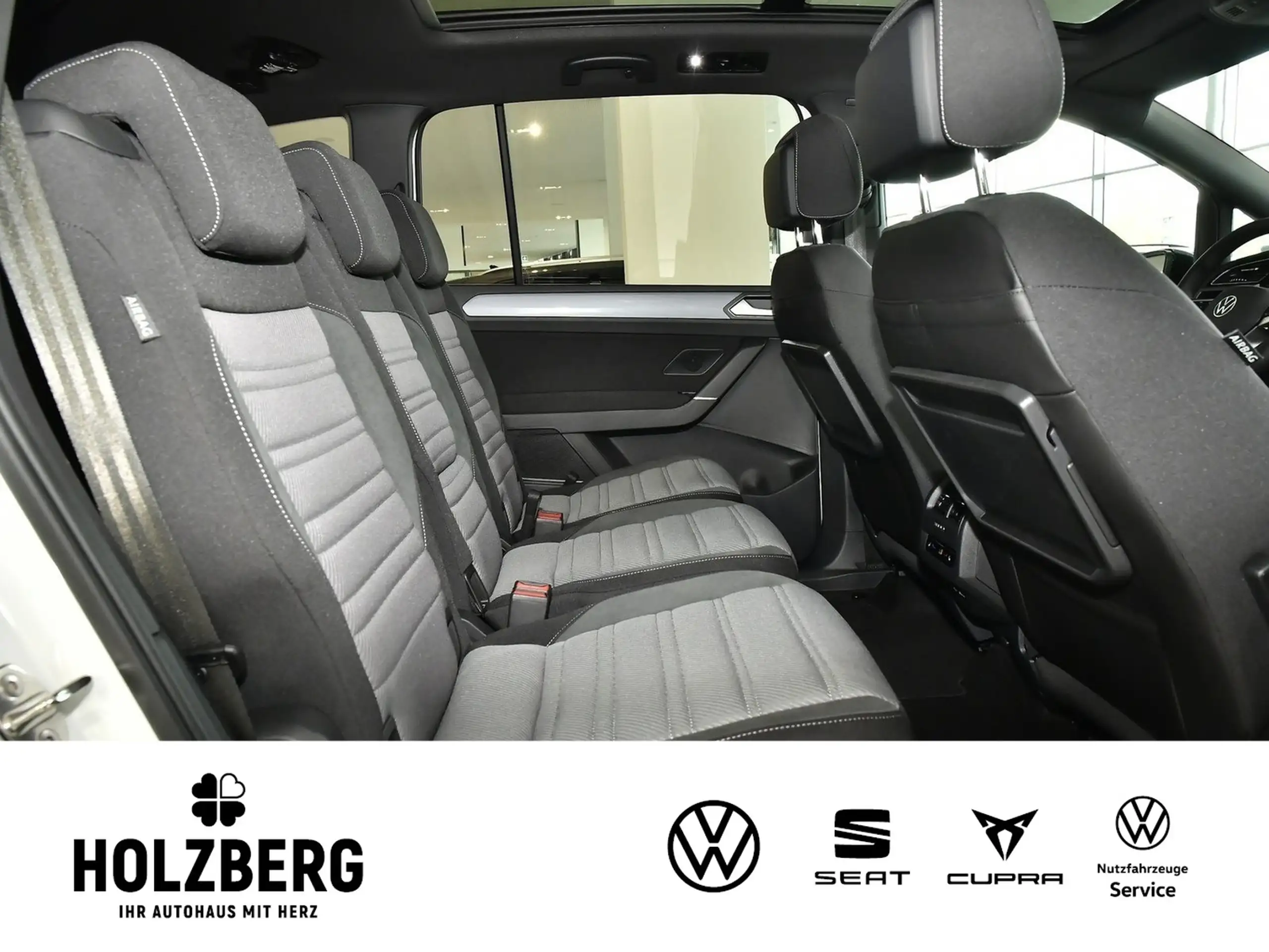 Volkswagen - Touran