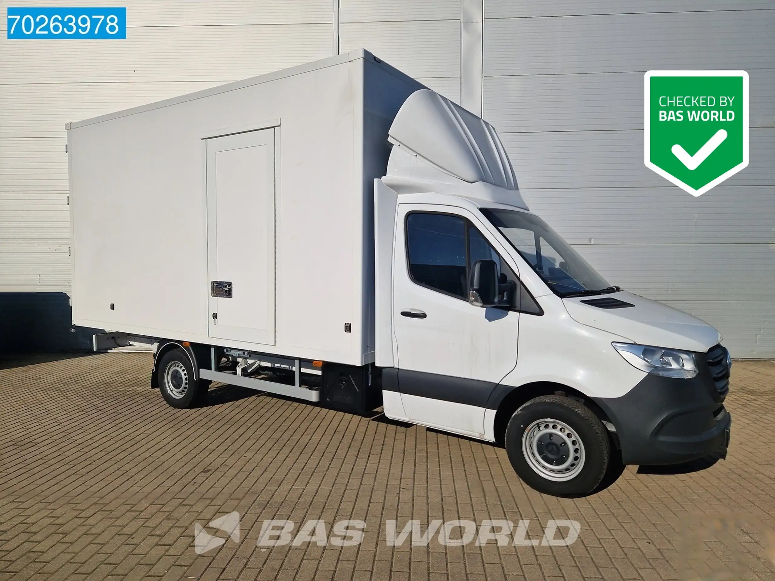 Mercedes-Benz Sprinter 2024