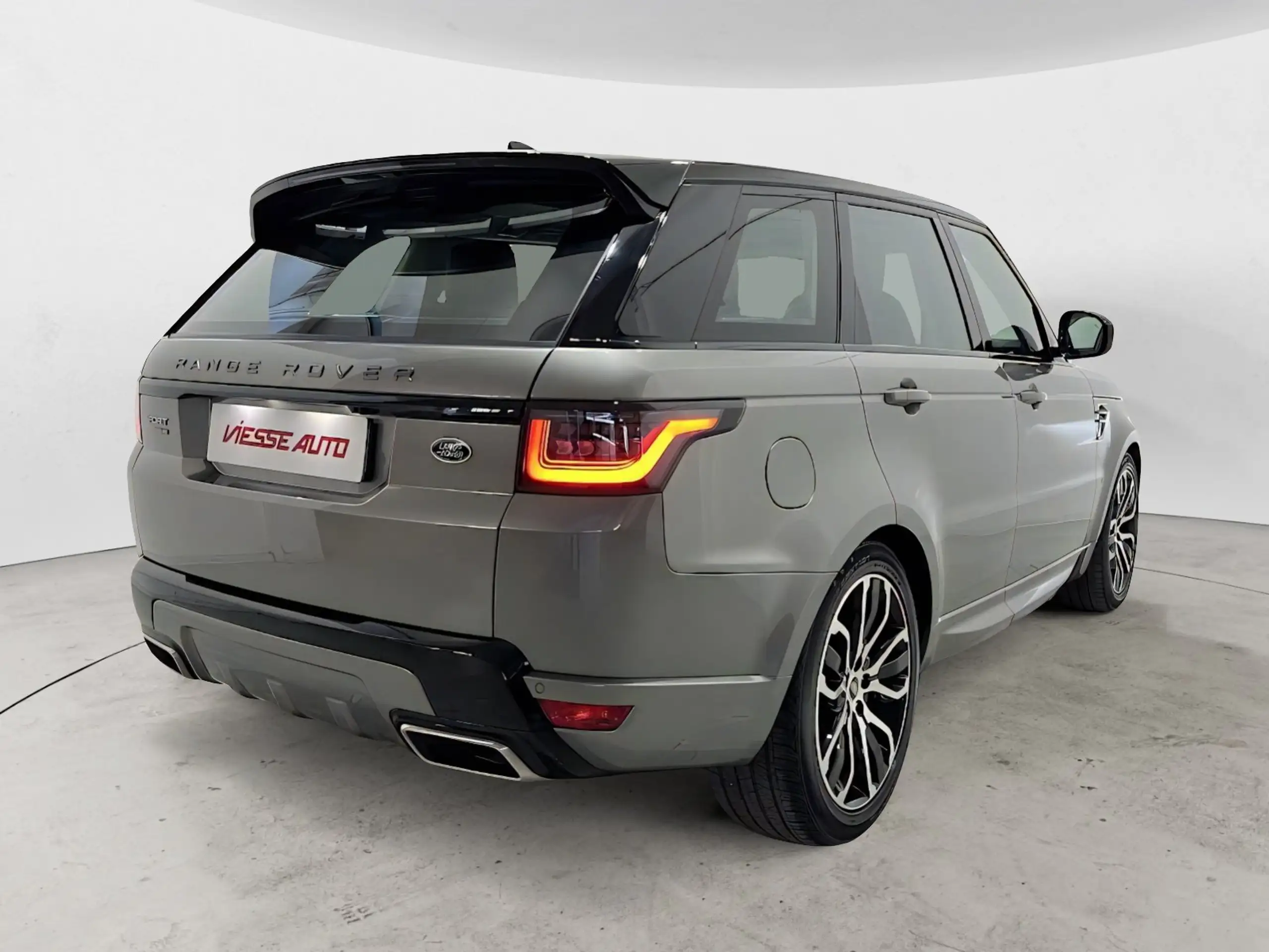 Land Rover - Range Rover Sport