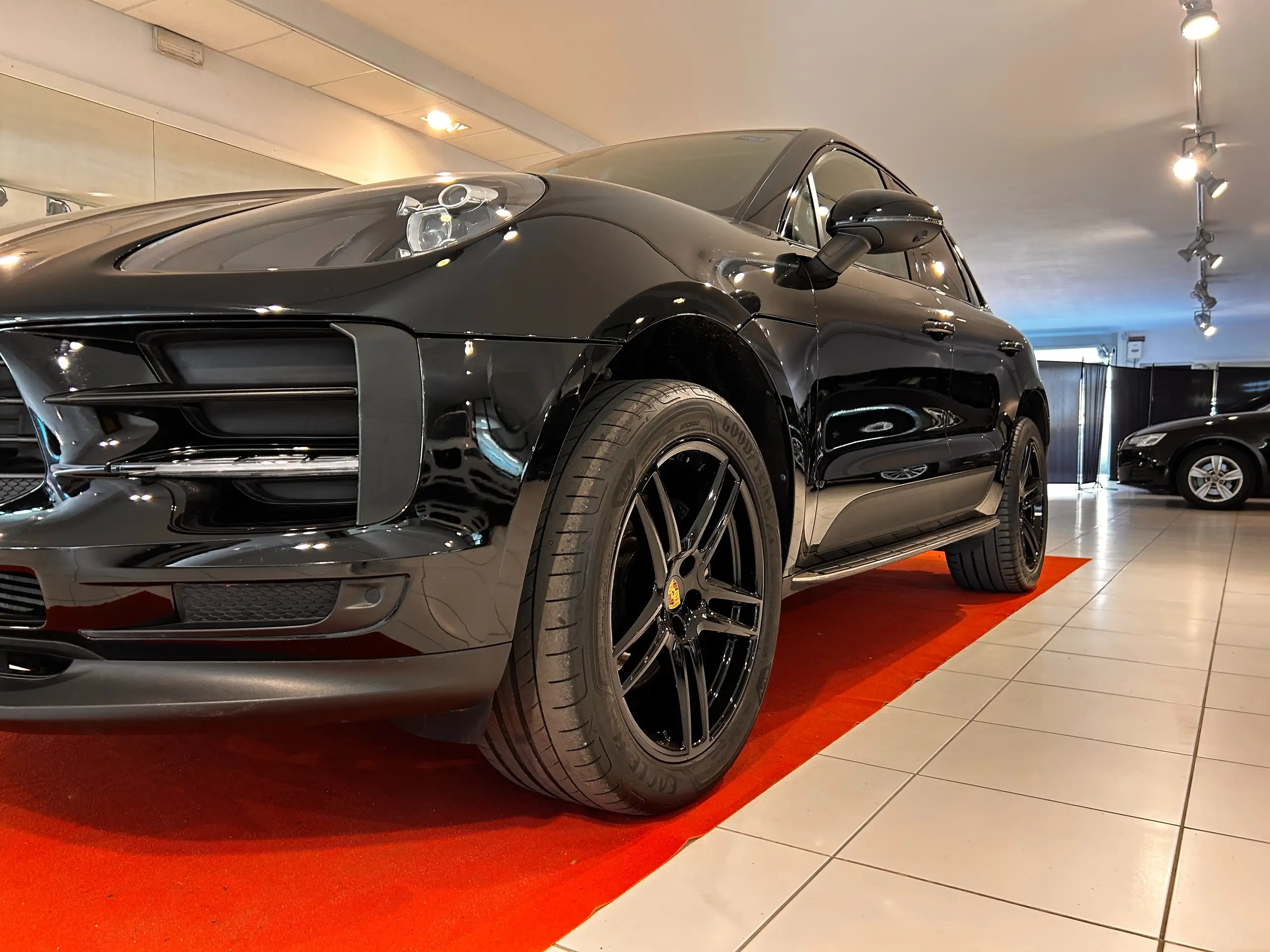 Porsche - Macan