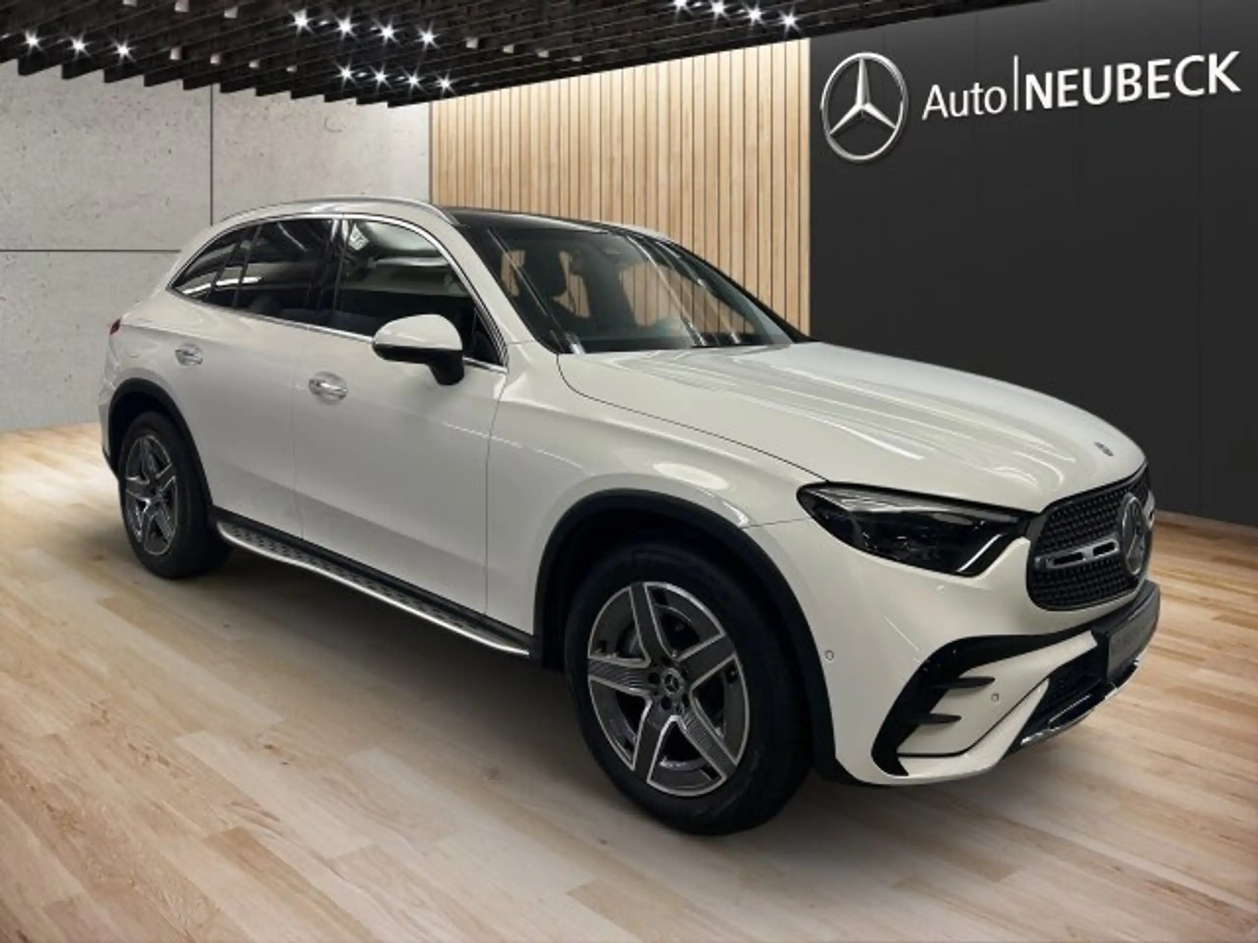 Mercedes-Benz - GLC 300