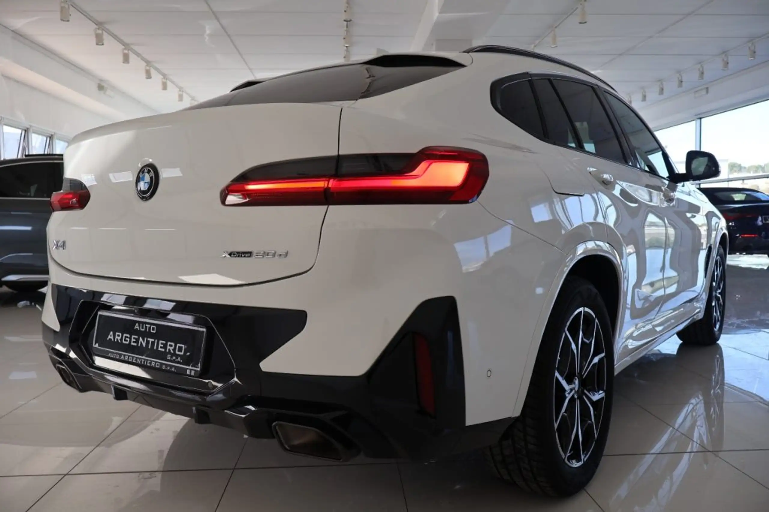 BMW - X4