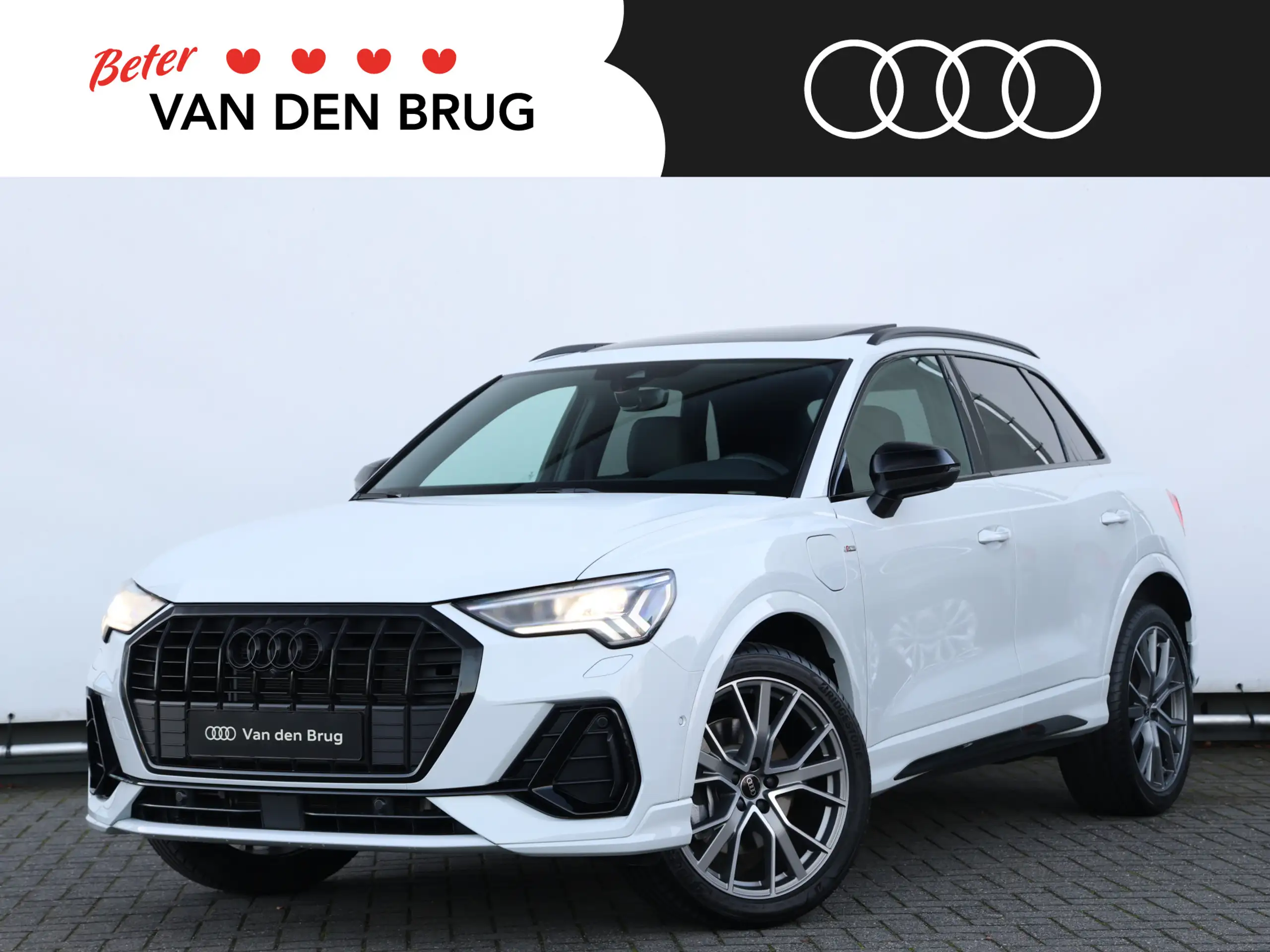 Audi - Q3