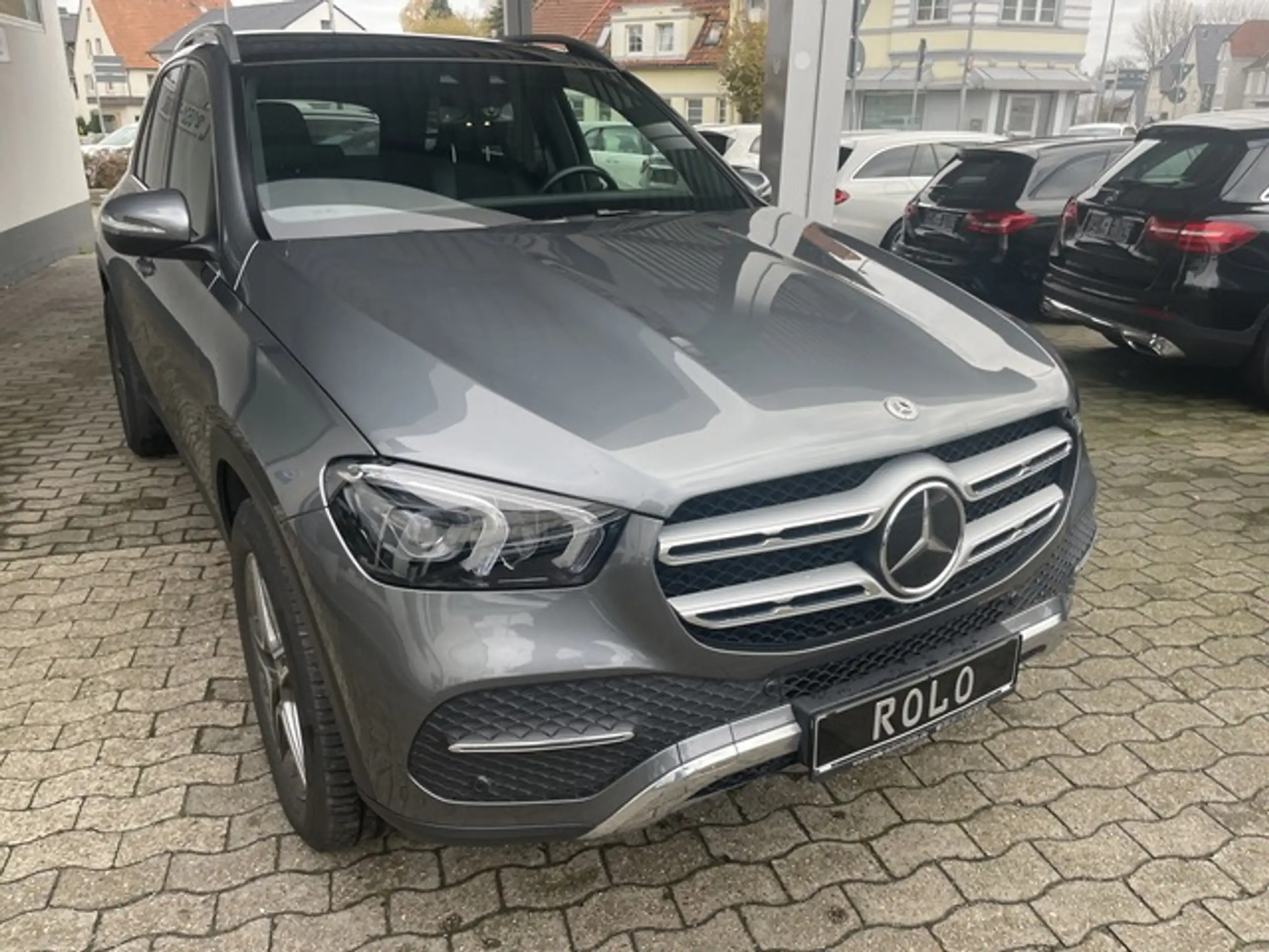 Mercedes-Benz - GLE 300