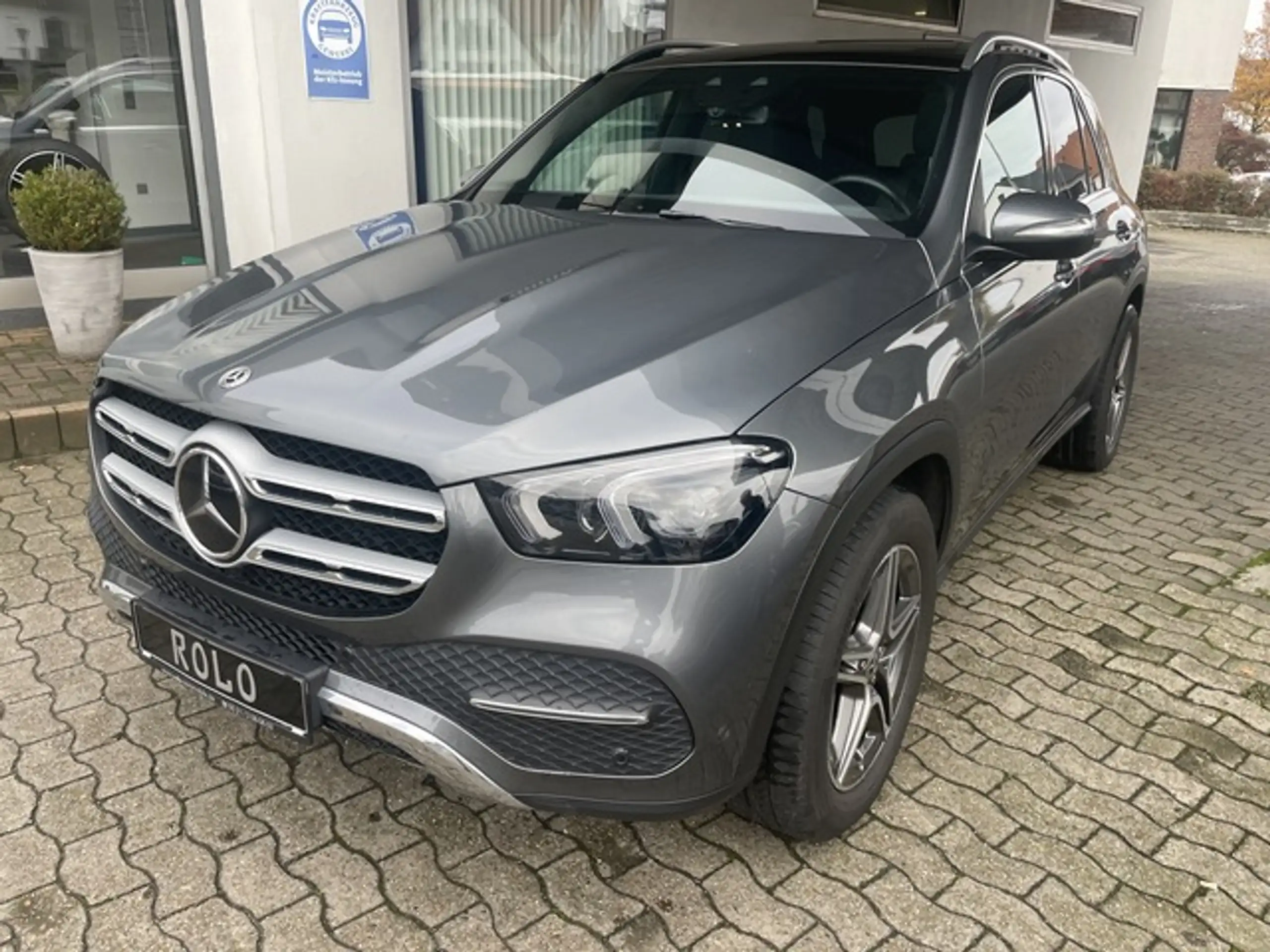 Mercedes-Benz - GLE 300