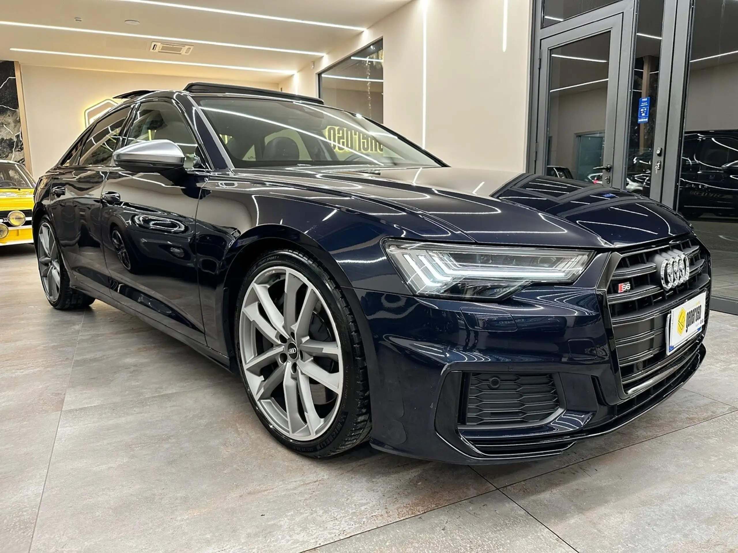 Audi - A6