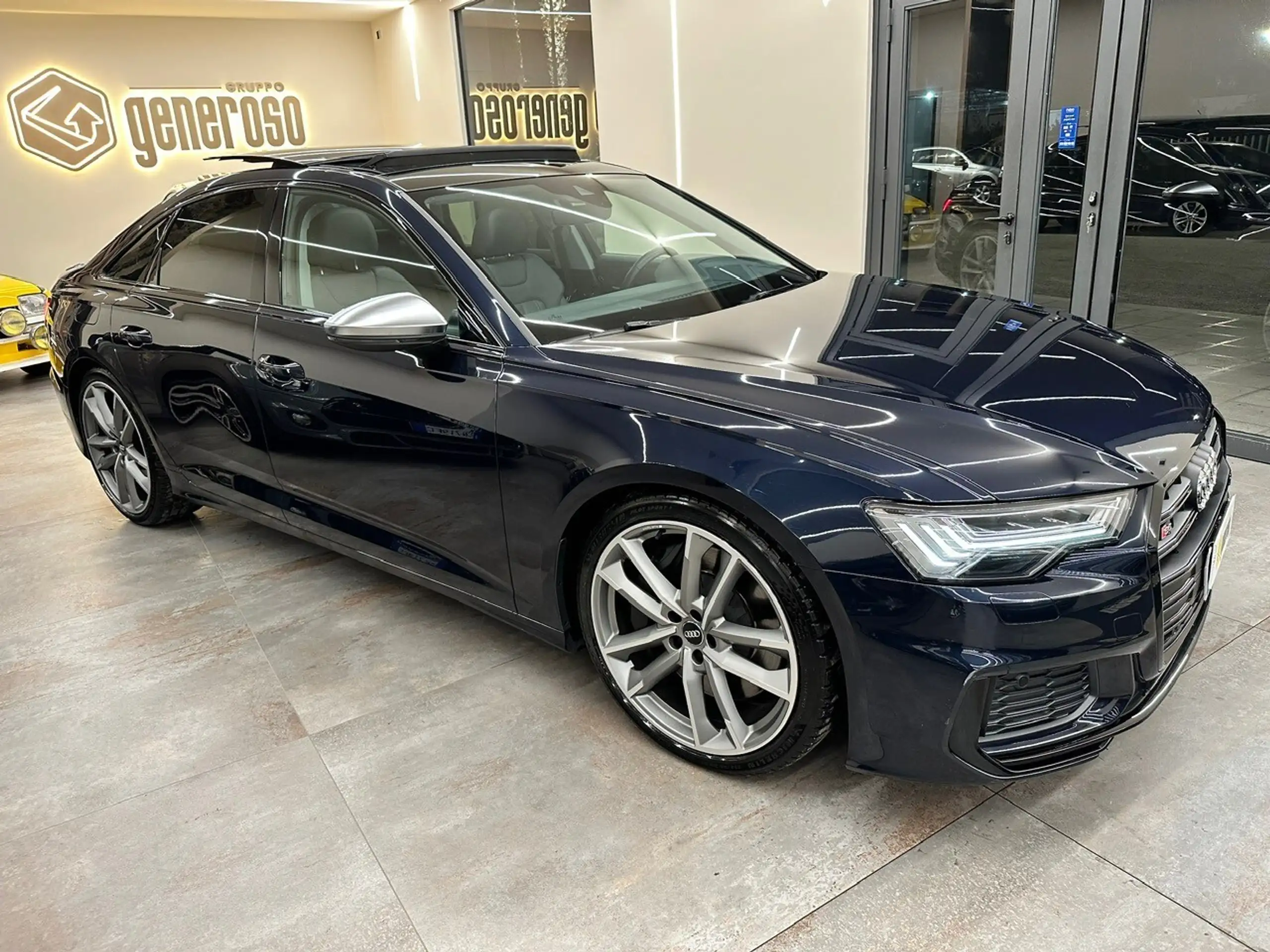 Audi - A6