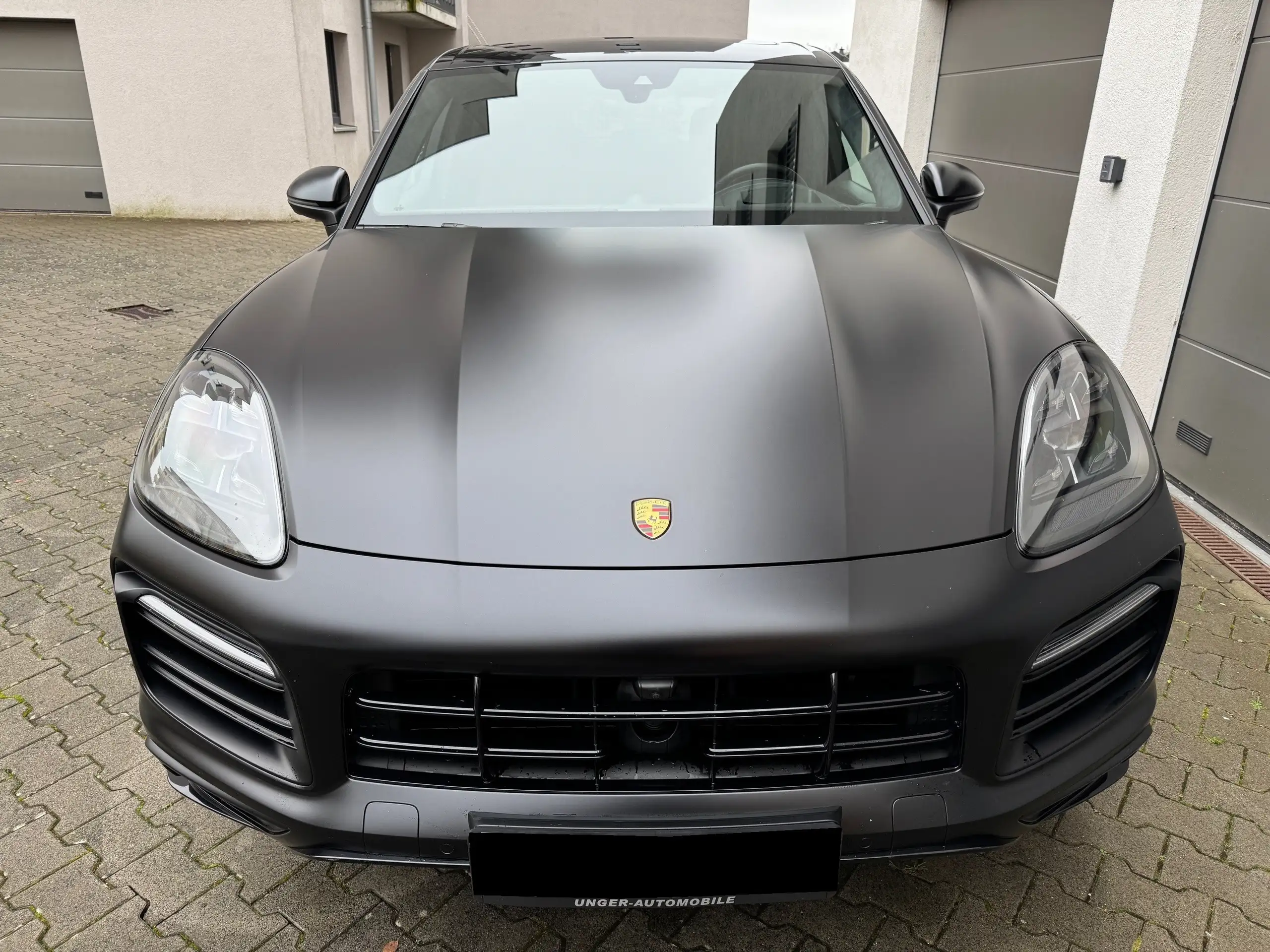 Porsche - Cayenne