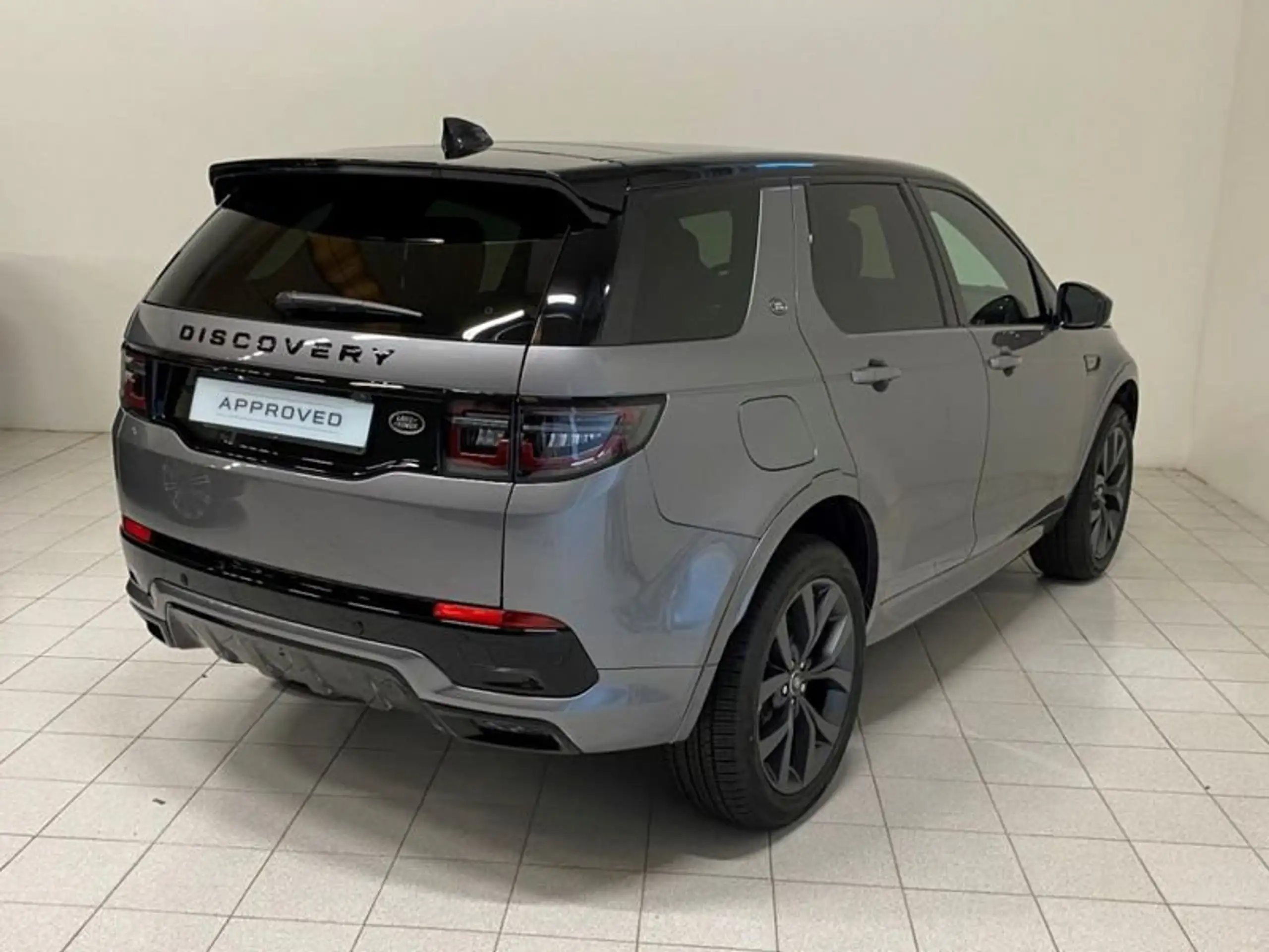 Land Rover - Discovery Sport