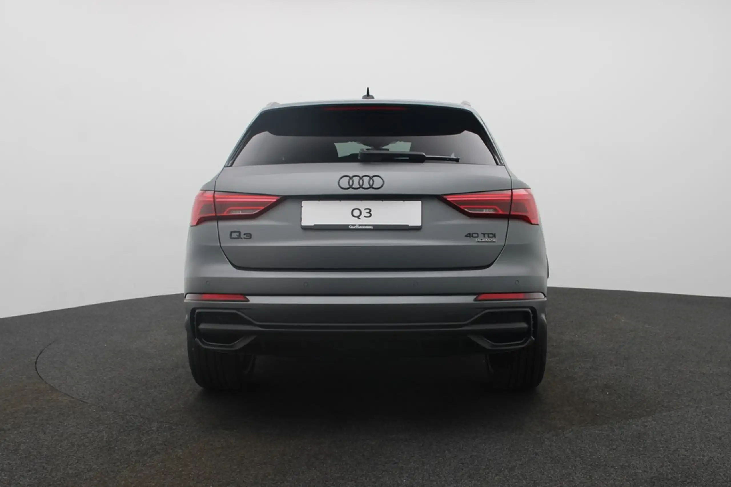 Audi - Q3