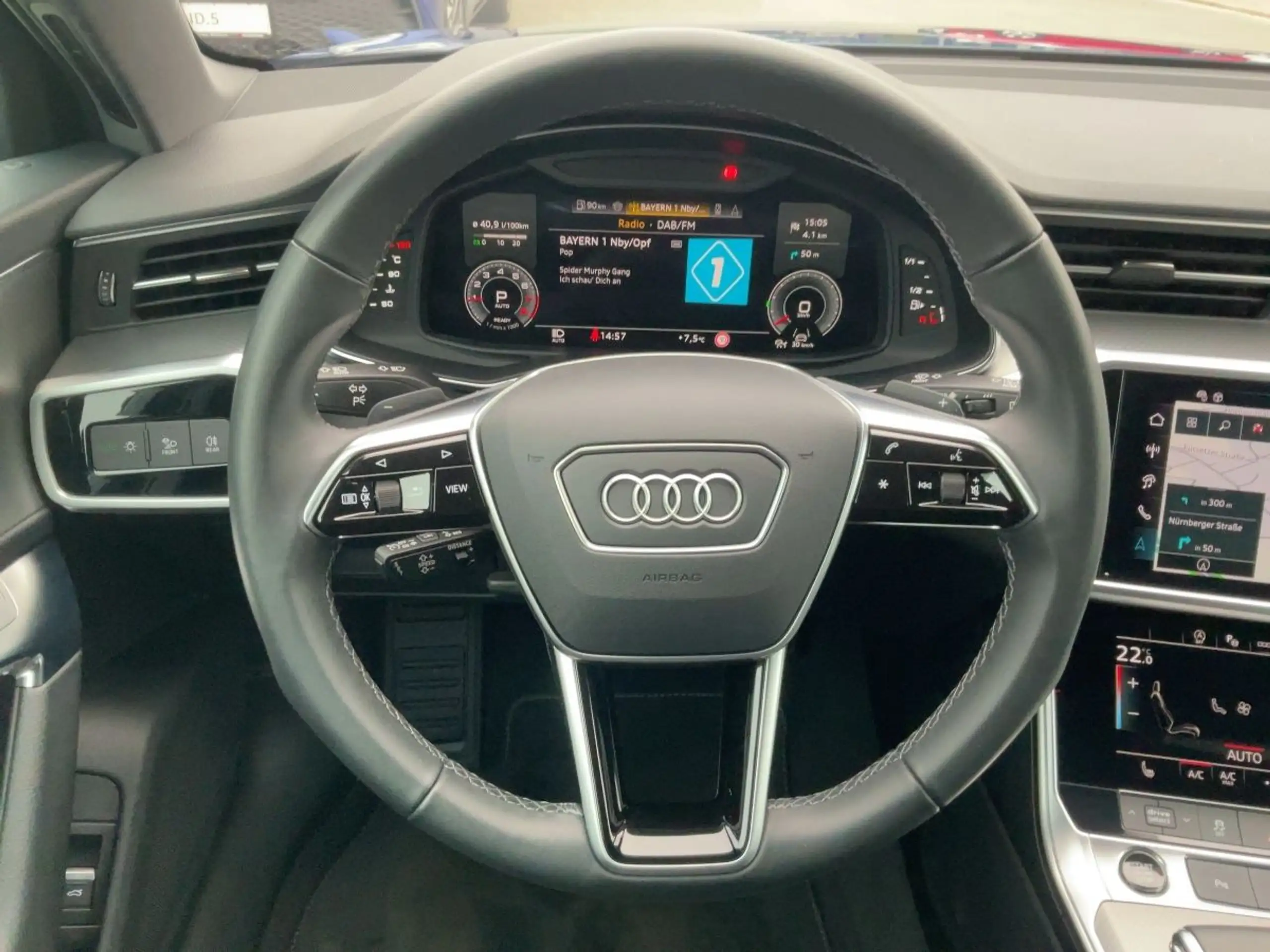 Audi - A6