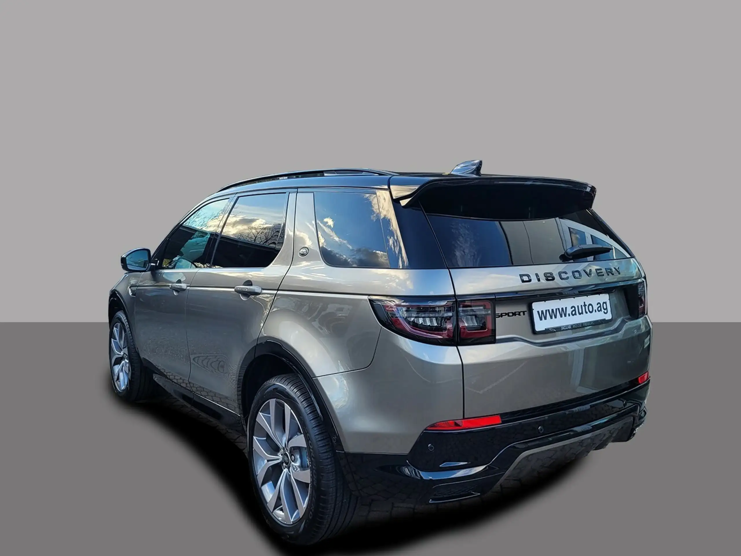 Land Rover - Discovery Sport