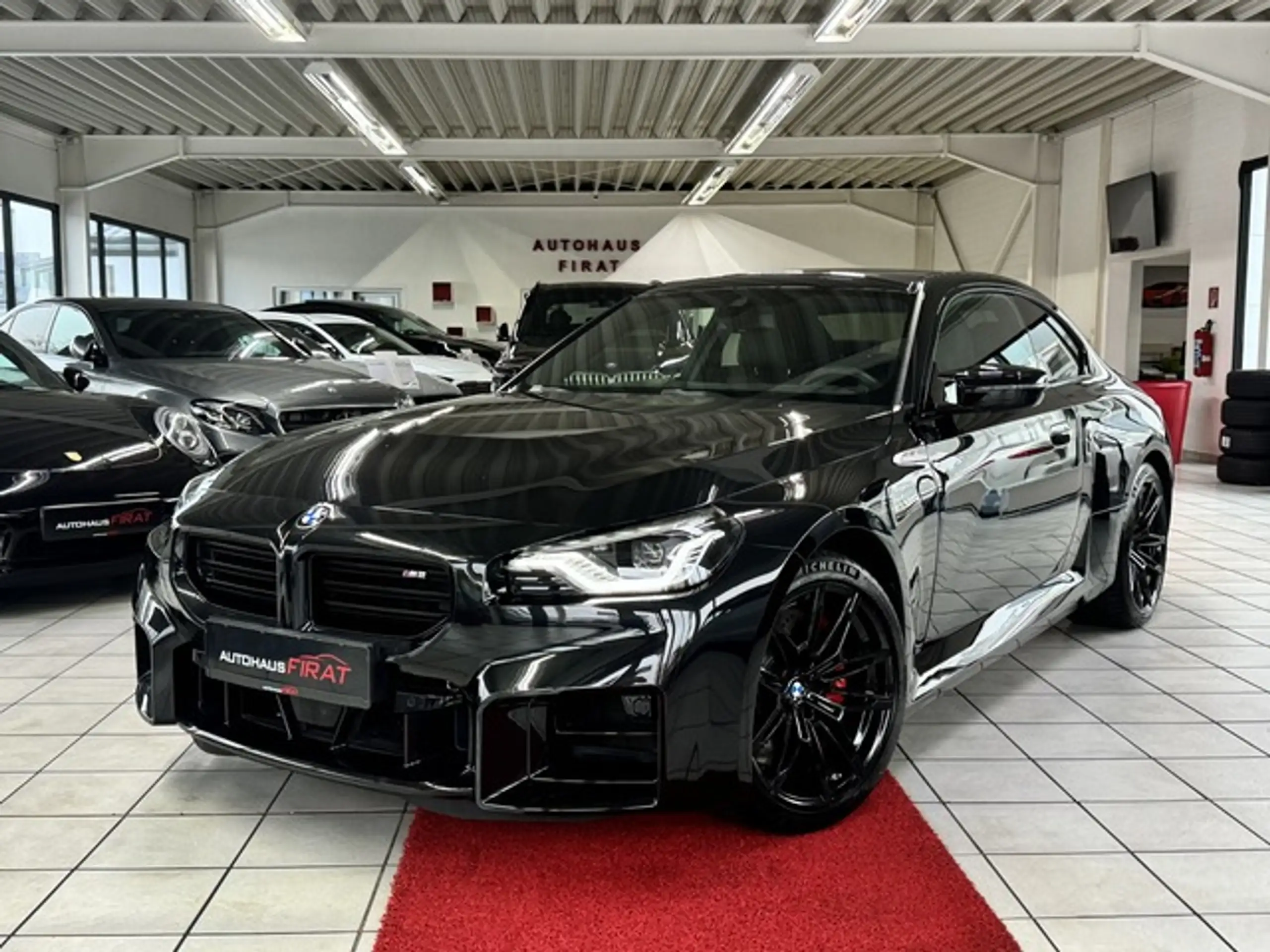 BMW - M2