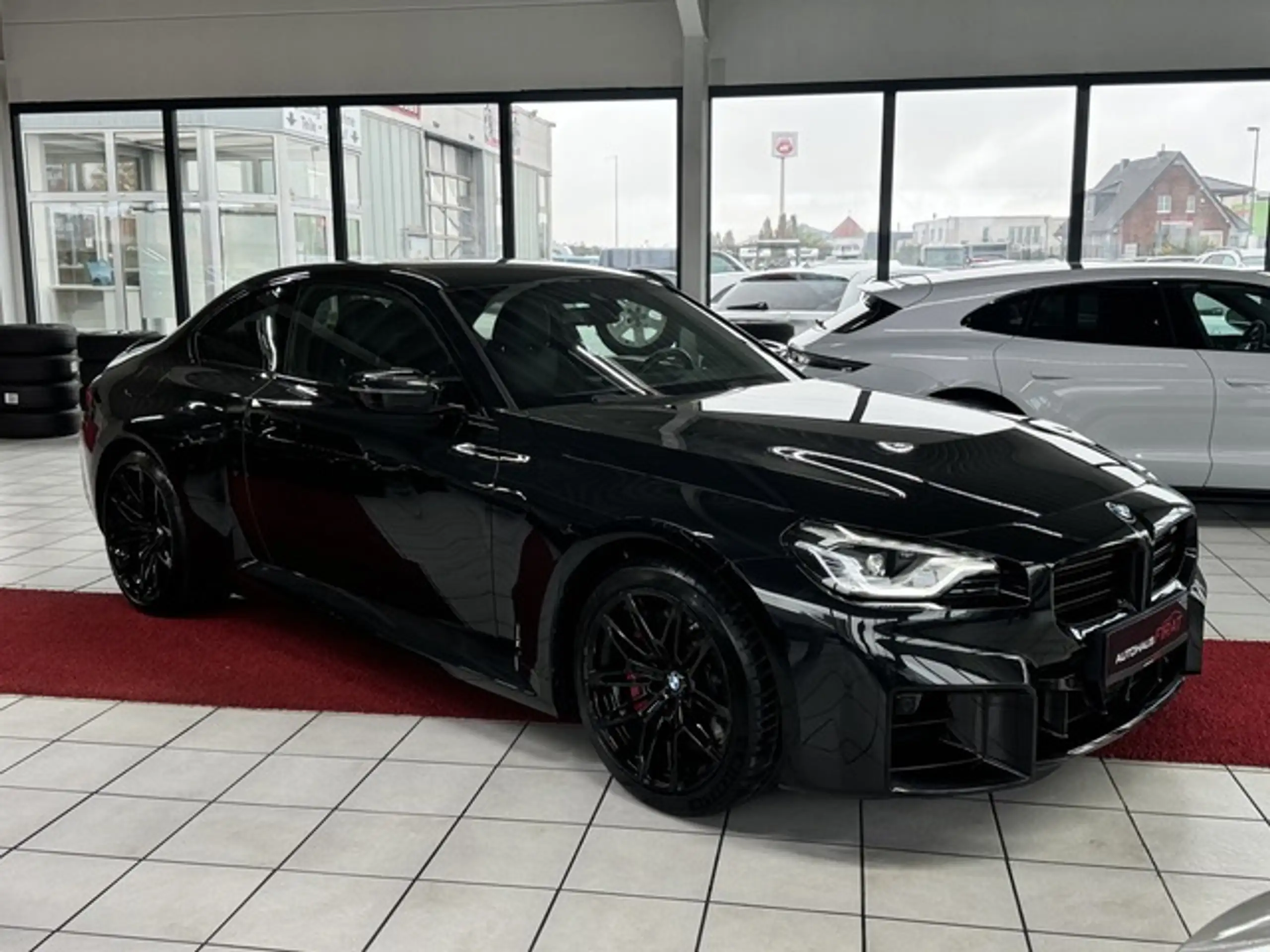 BMW - M2