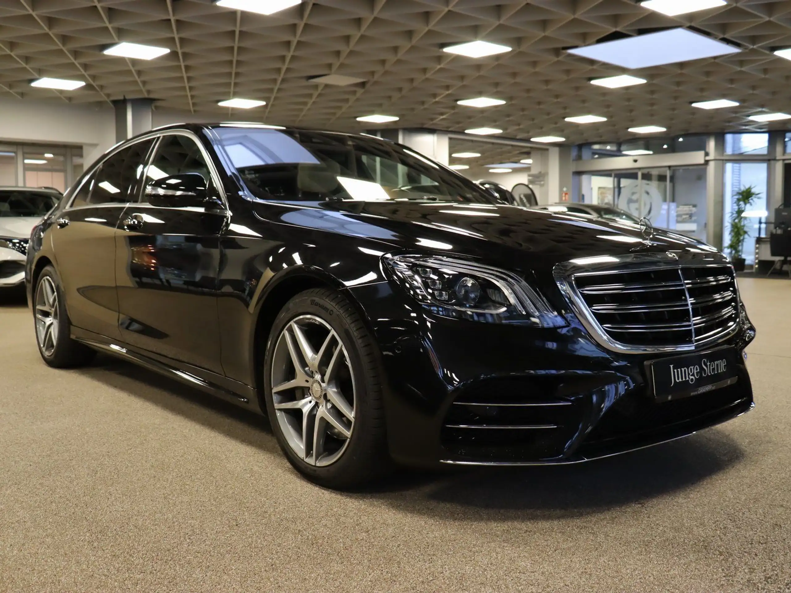 Mercedes-Benz - S 350