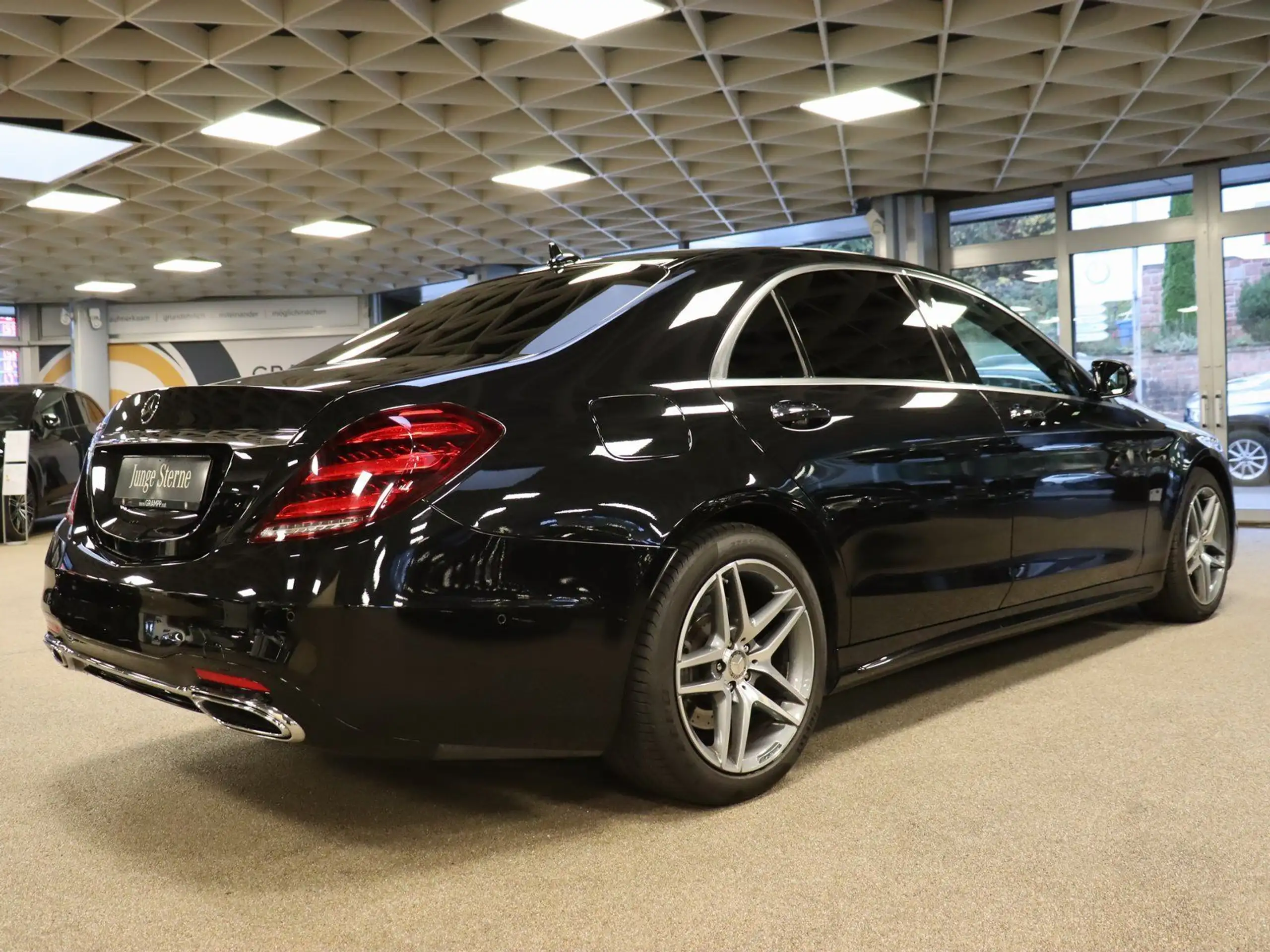 Mercedes-Benz - S 350