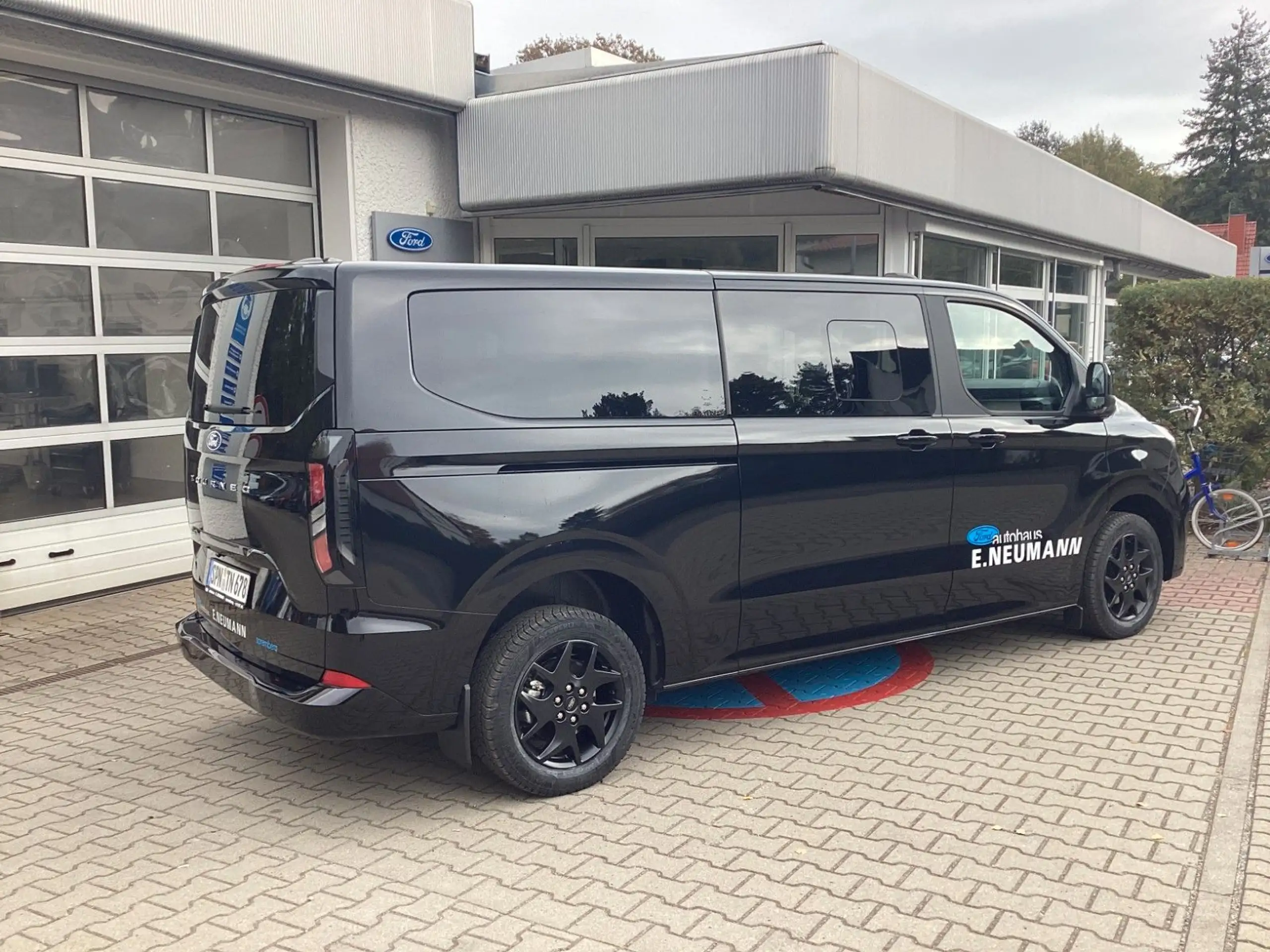 Ford - Tourneo Custom