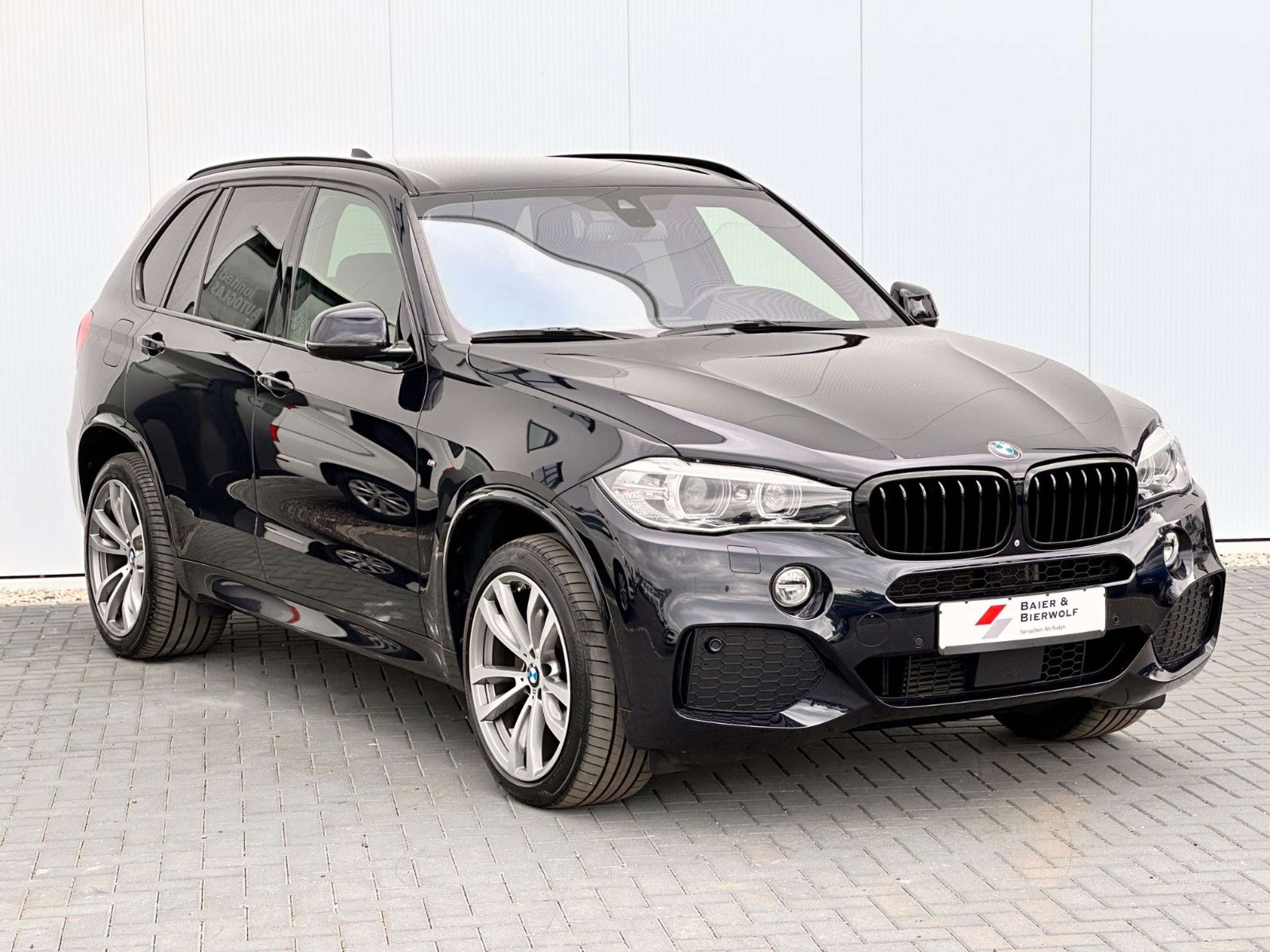 BMW - X5