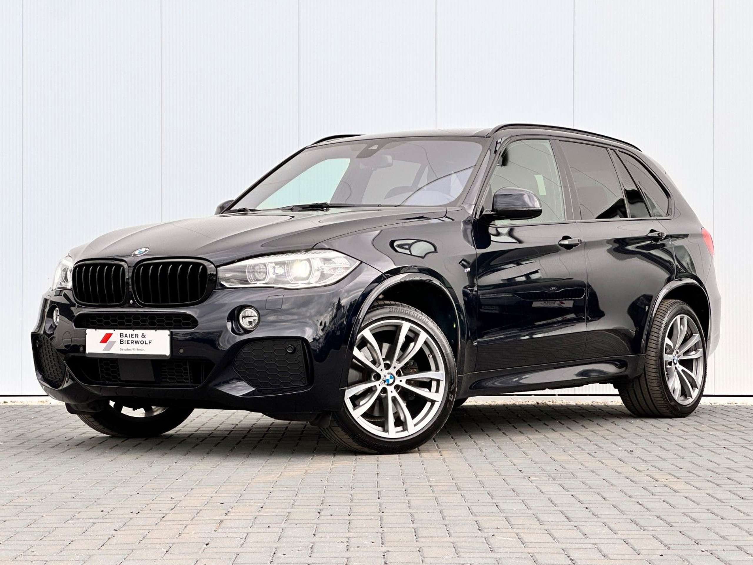 BMW - X5