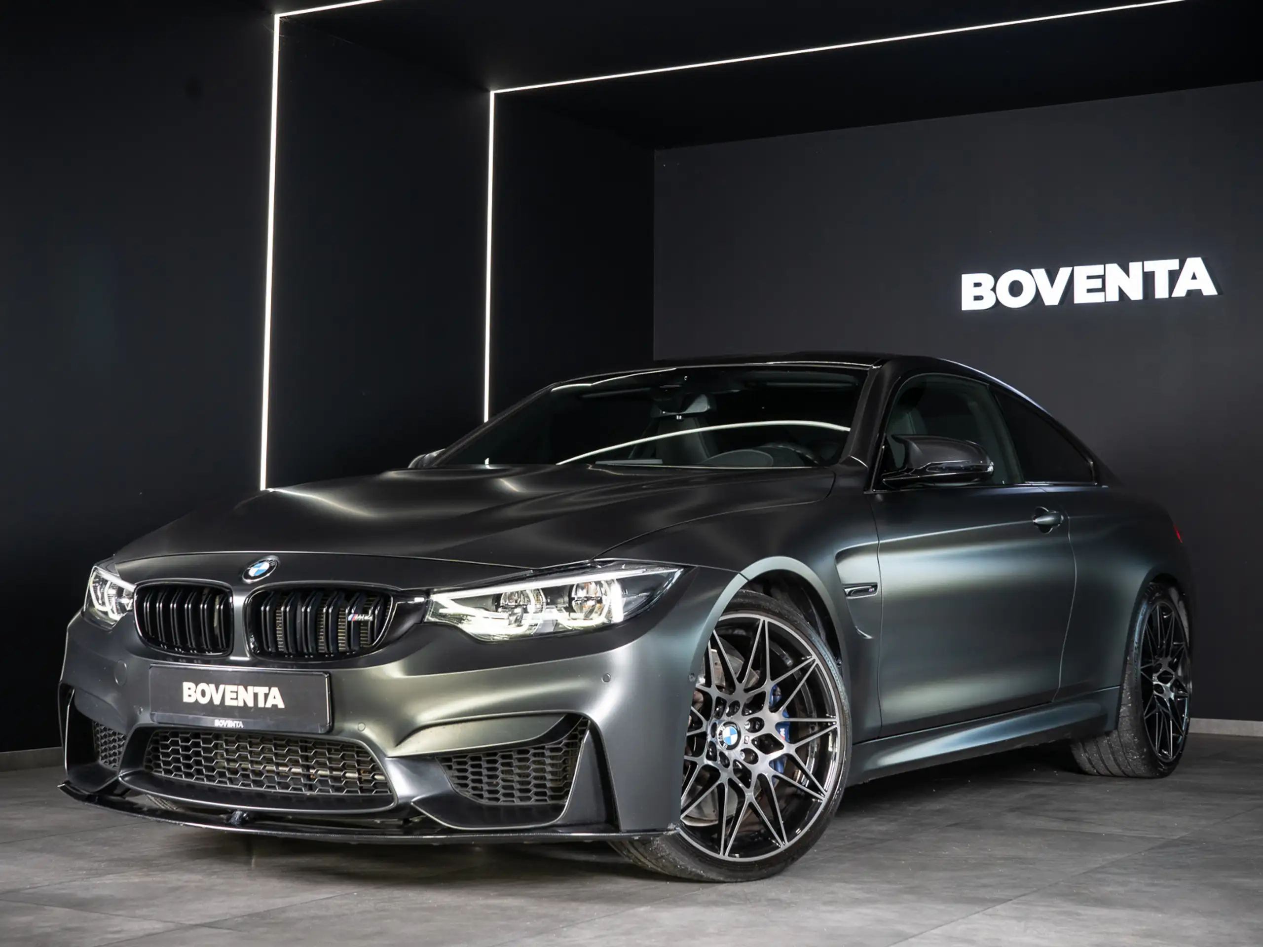 BMW M4 2019