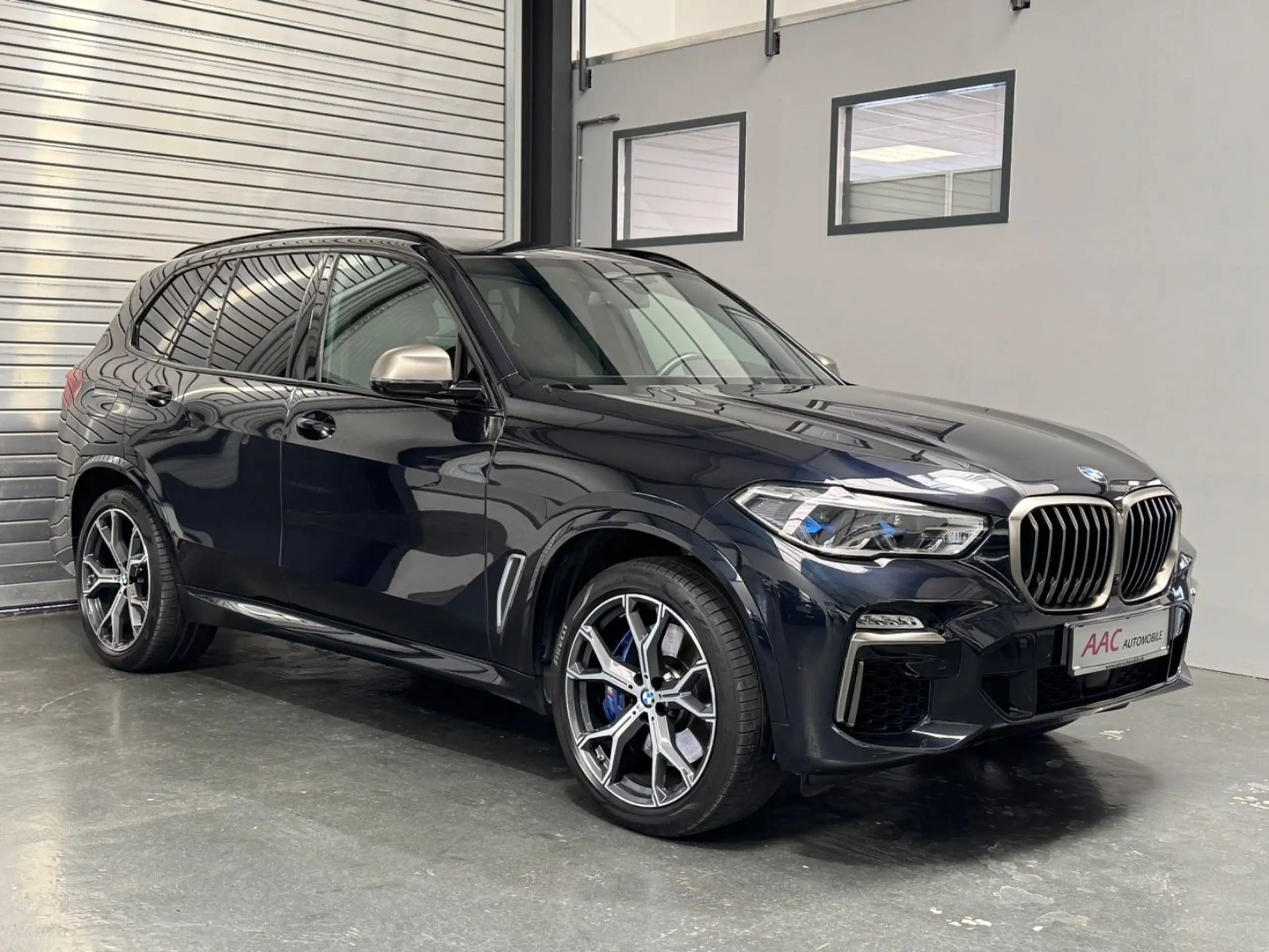 BMW - X5