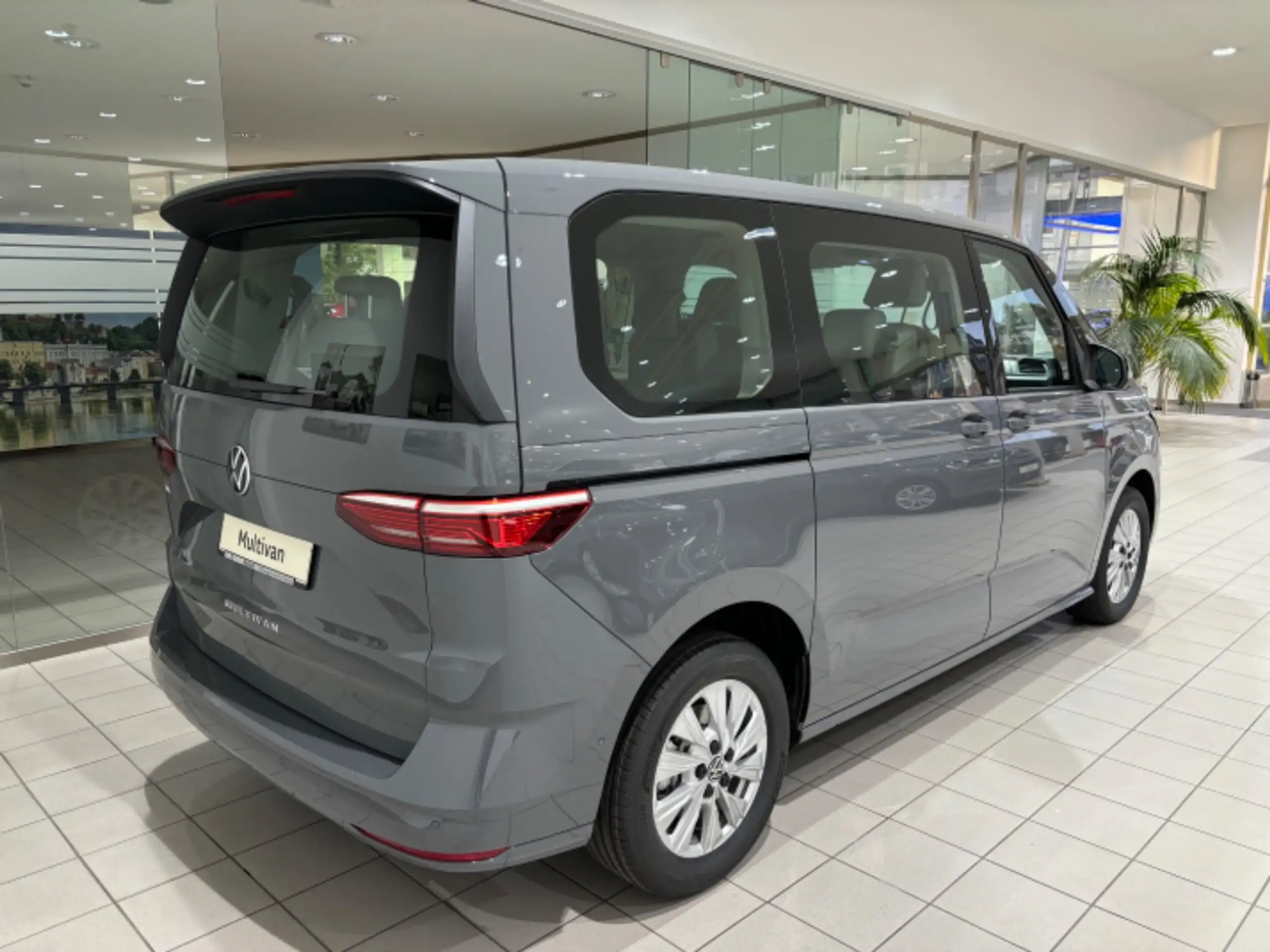 Volkswagen - T7 Multivan