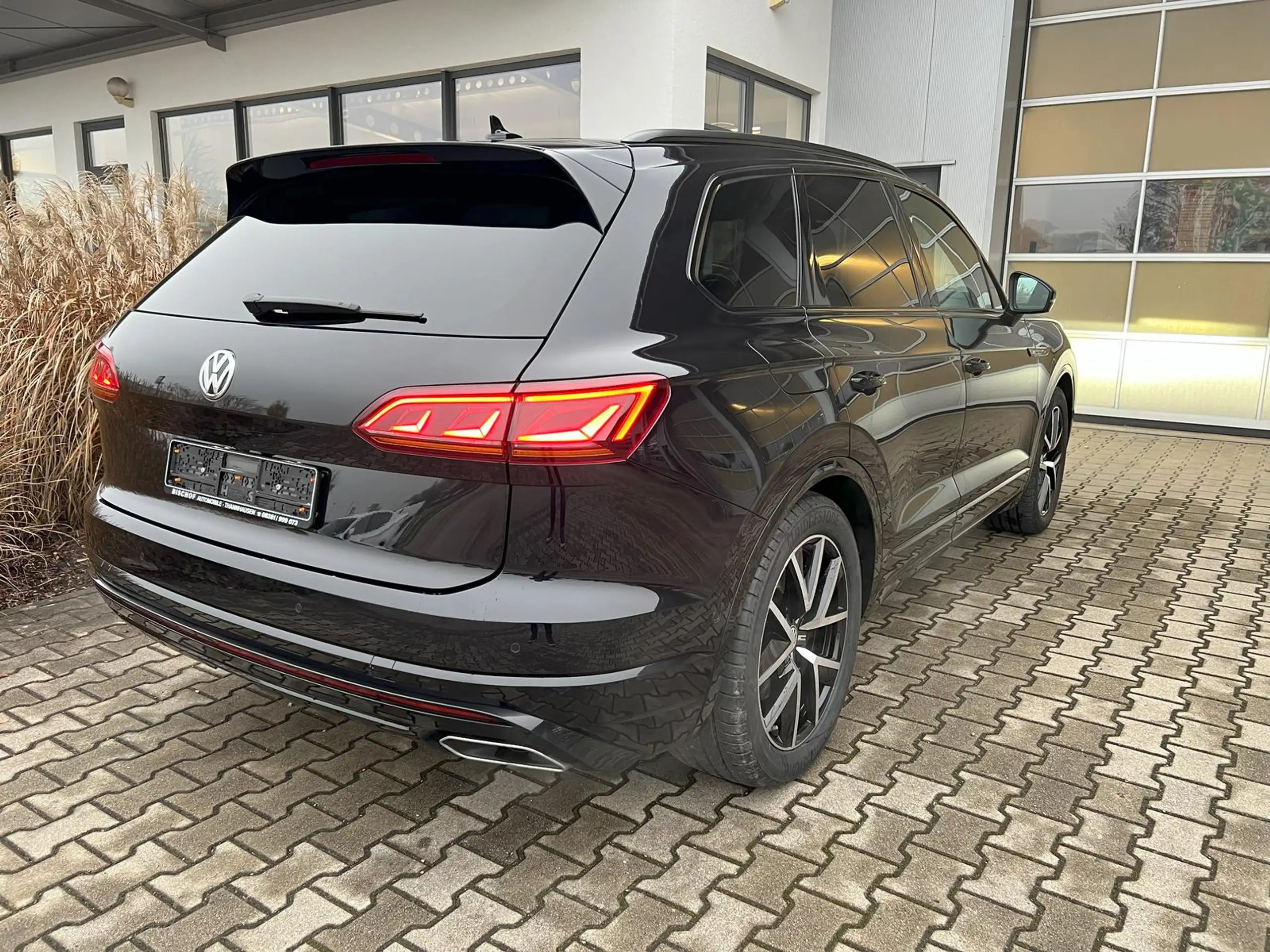 Volkswagen - Touareg