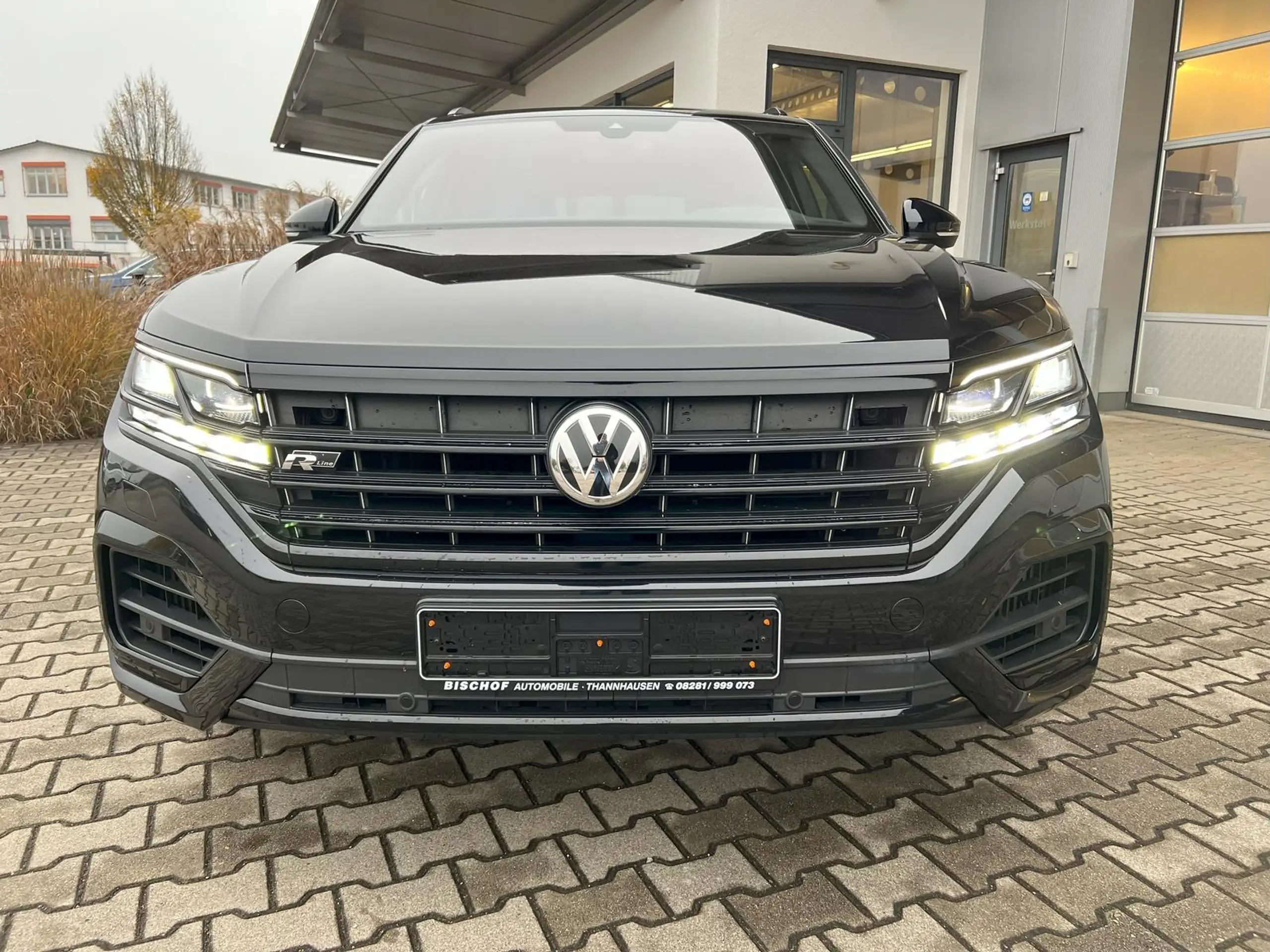 Volkswagen - Touareg