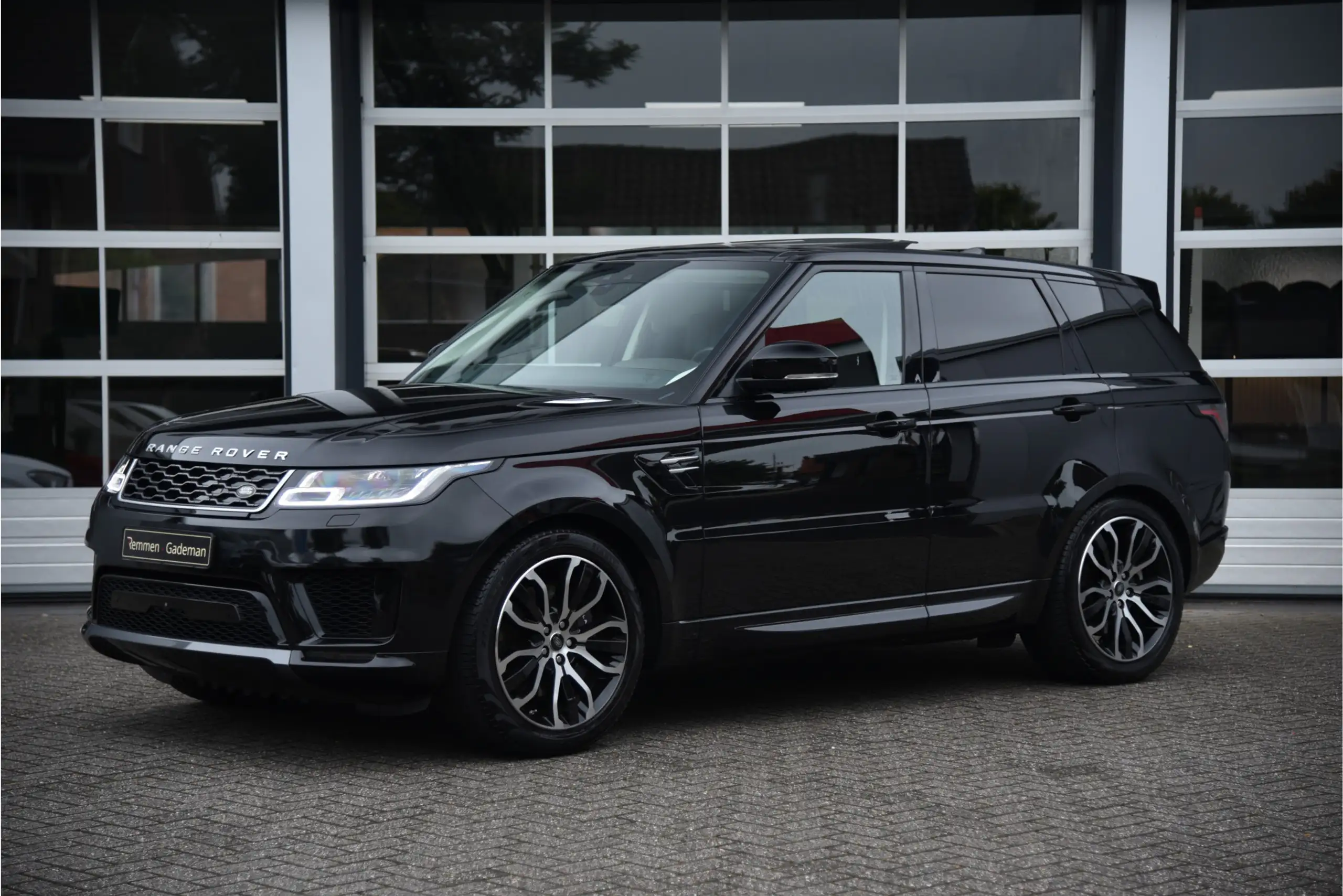 Land Rover - Range Rover Sport