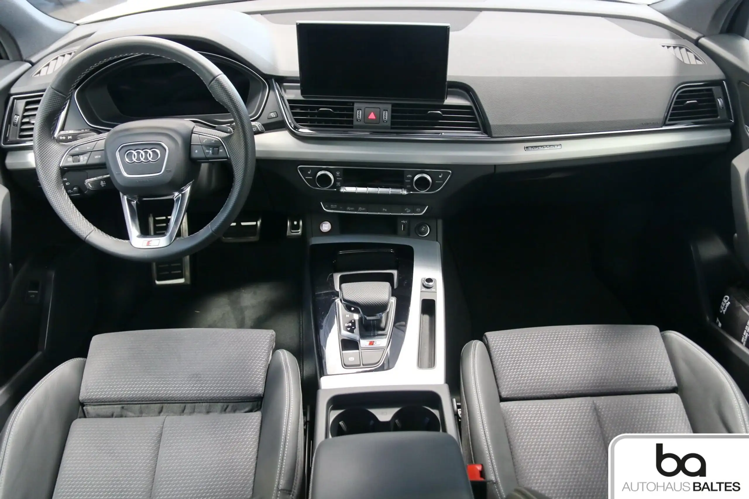 Audi - SQ5