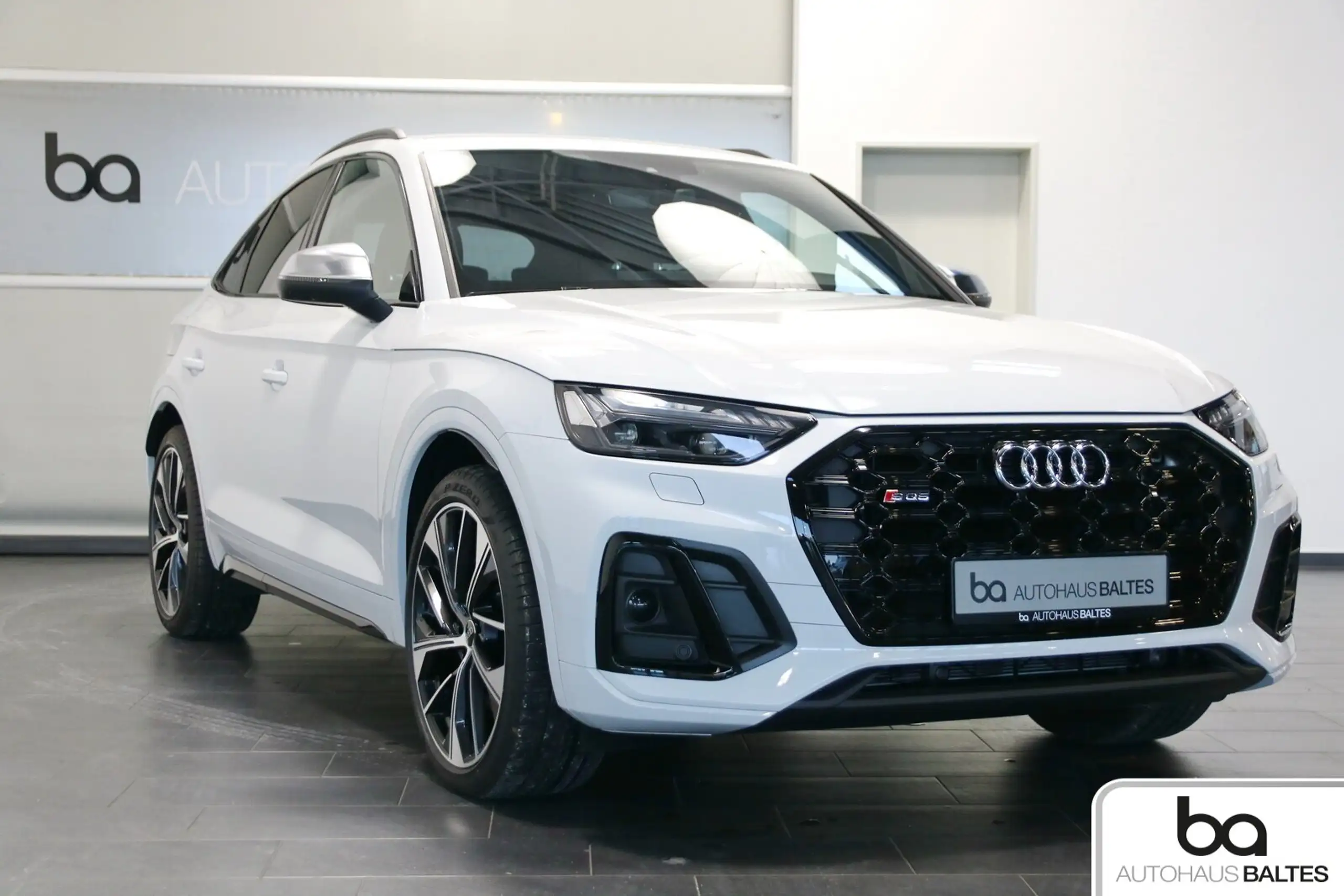 Audi - SQ5