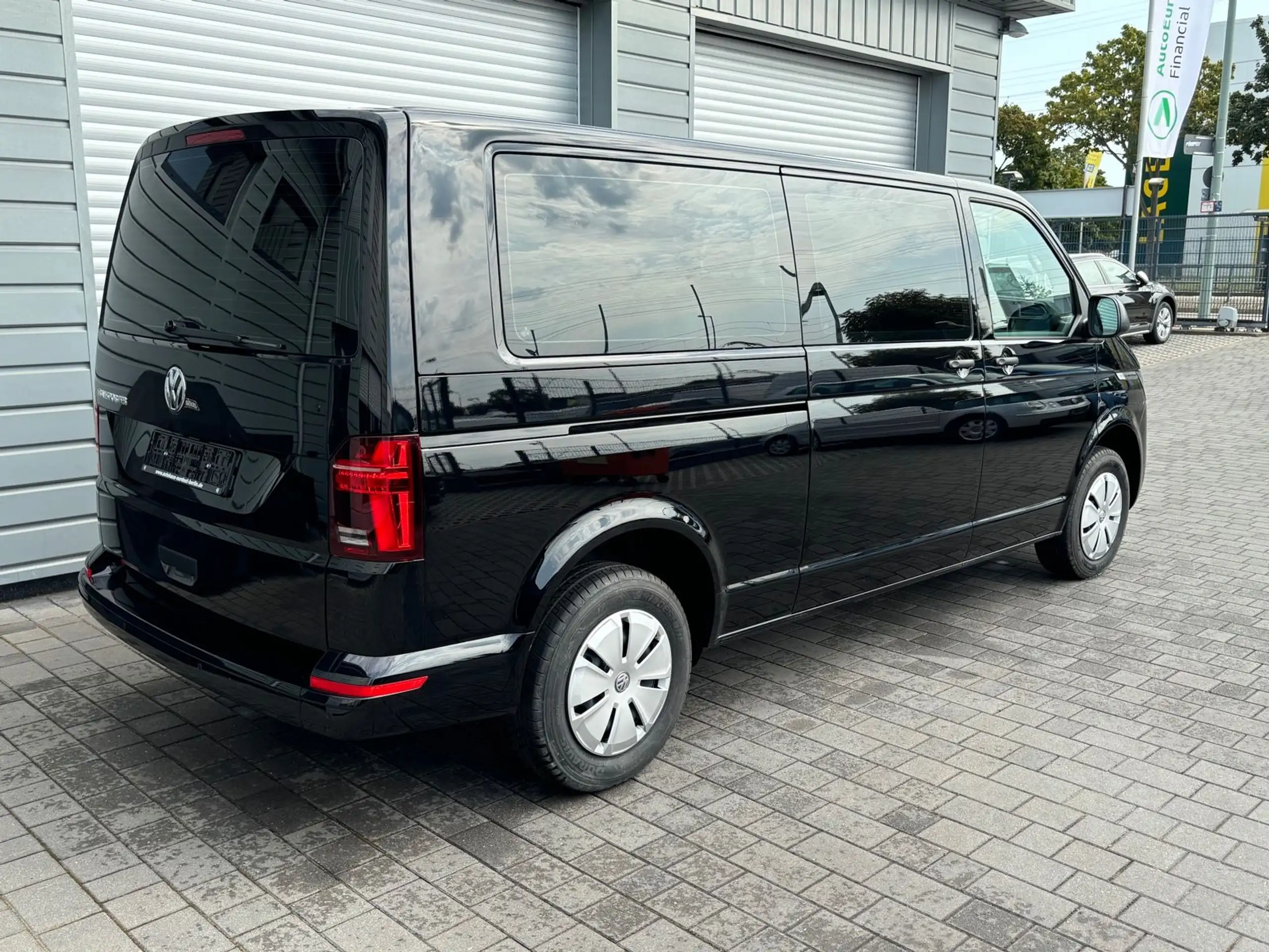 Volkswagen - T6 Caravelle